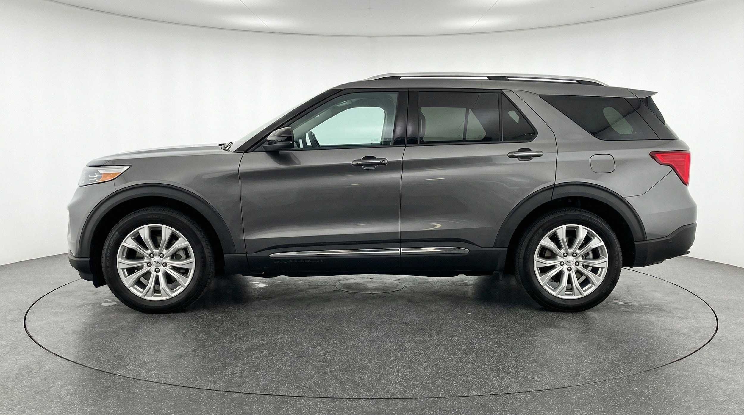 Thumbnail: 2024 Ford Explorer - 5