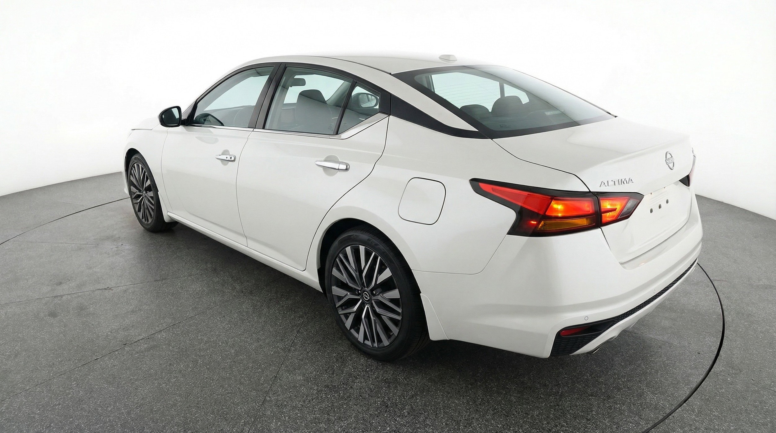 Thumbnail: 2025 Nissan Altima - 6