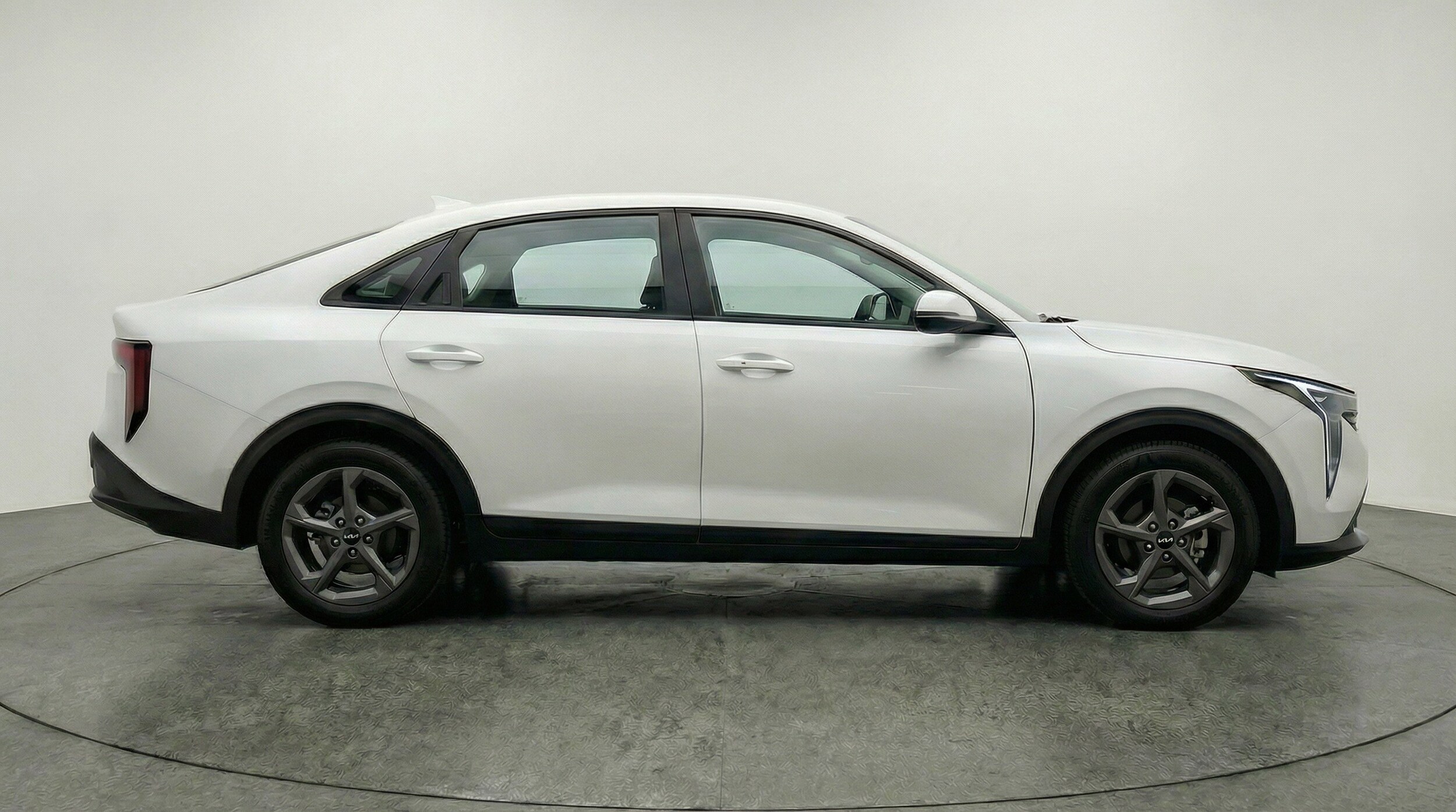 Thumbnail: 2025 Kia K4 - 11