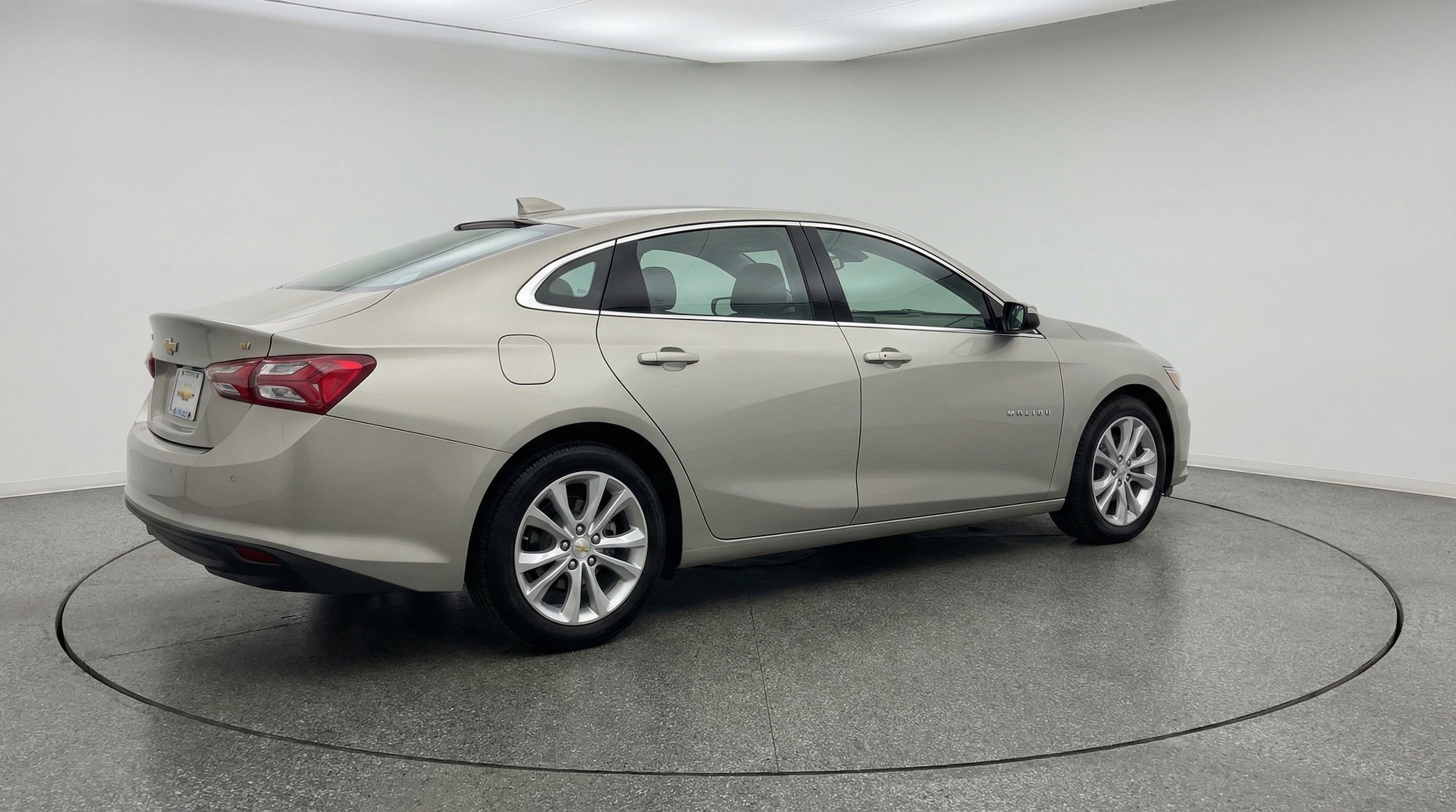 Thumbnail: 2024 Chevrolet Malibu - 9