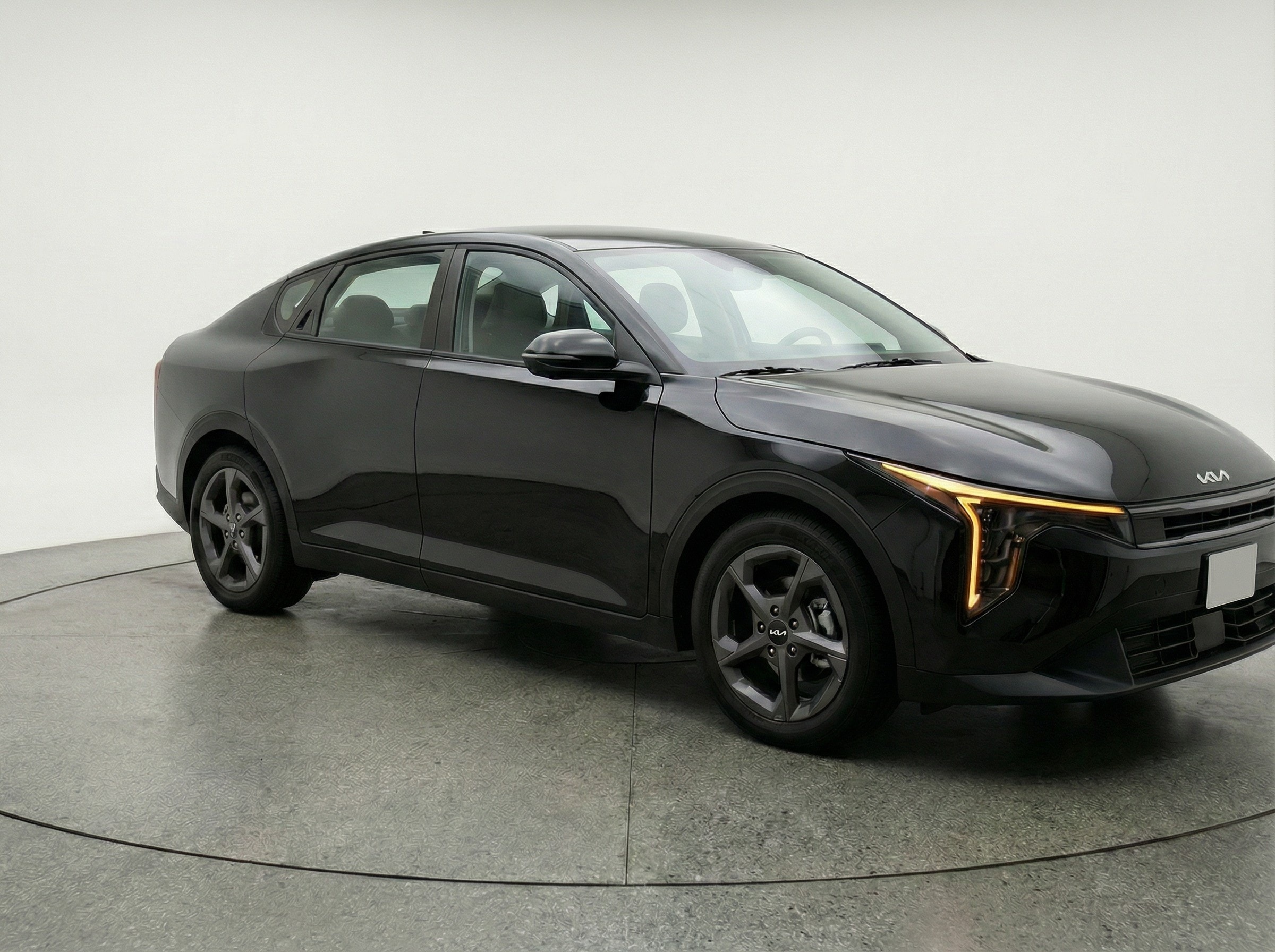 Thumbnail: 2025 Kia K4 - 1