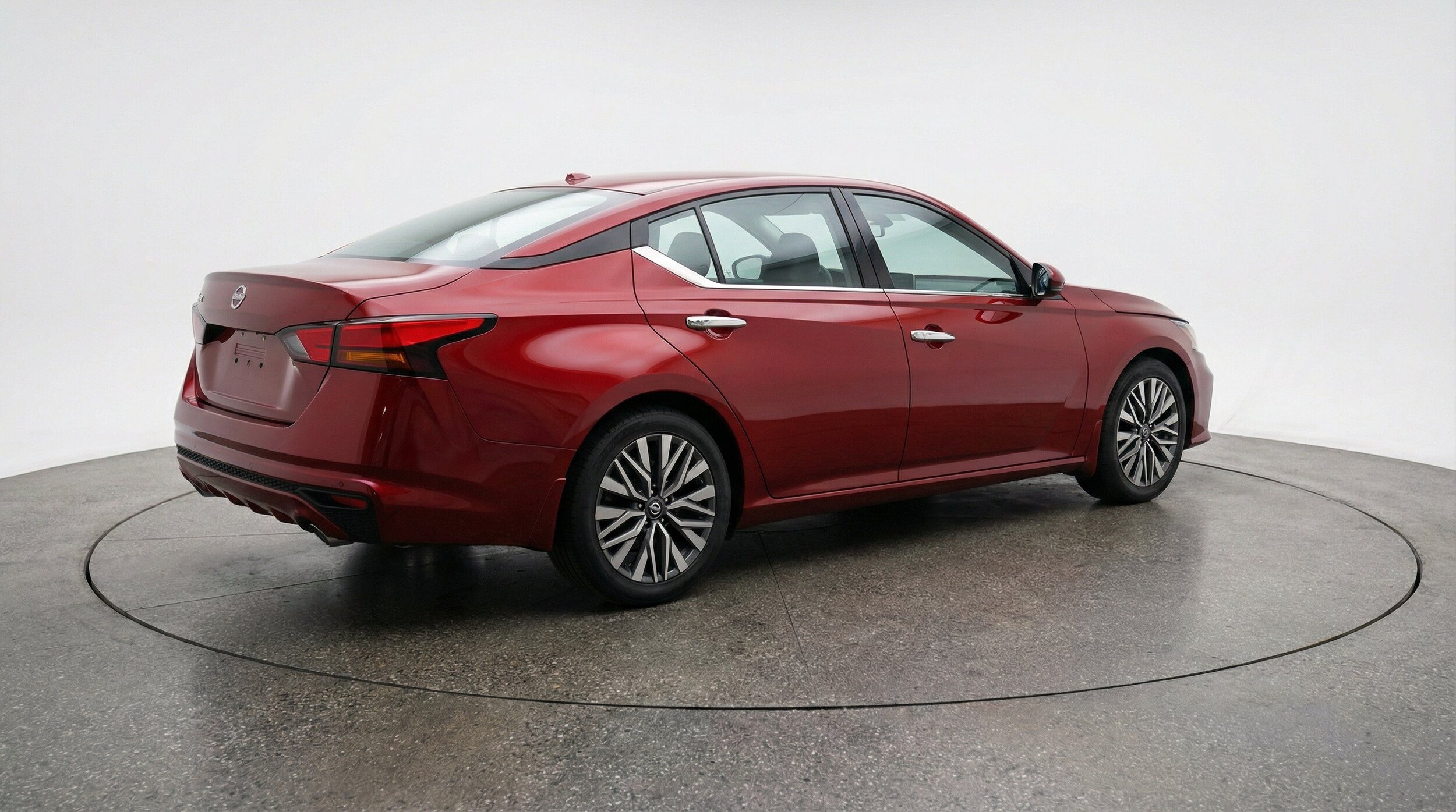 Thumbnail: 2025 Nissan Altima - 9