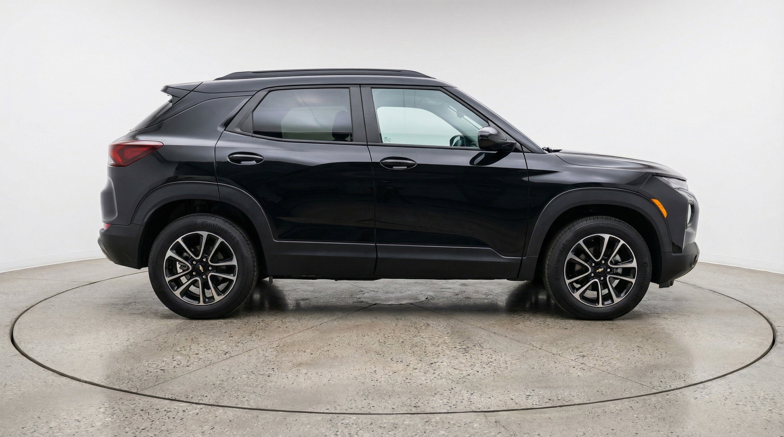 Thumbnail: 2025 Chevrolet TrailBlazer - 11