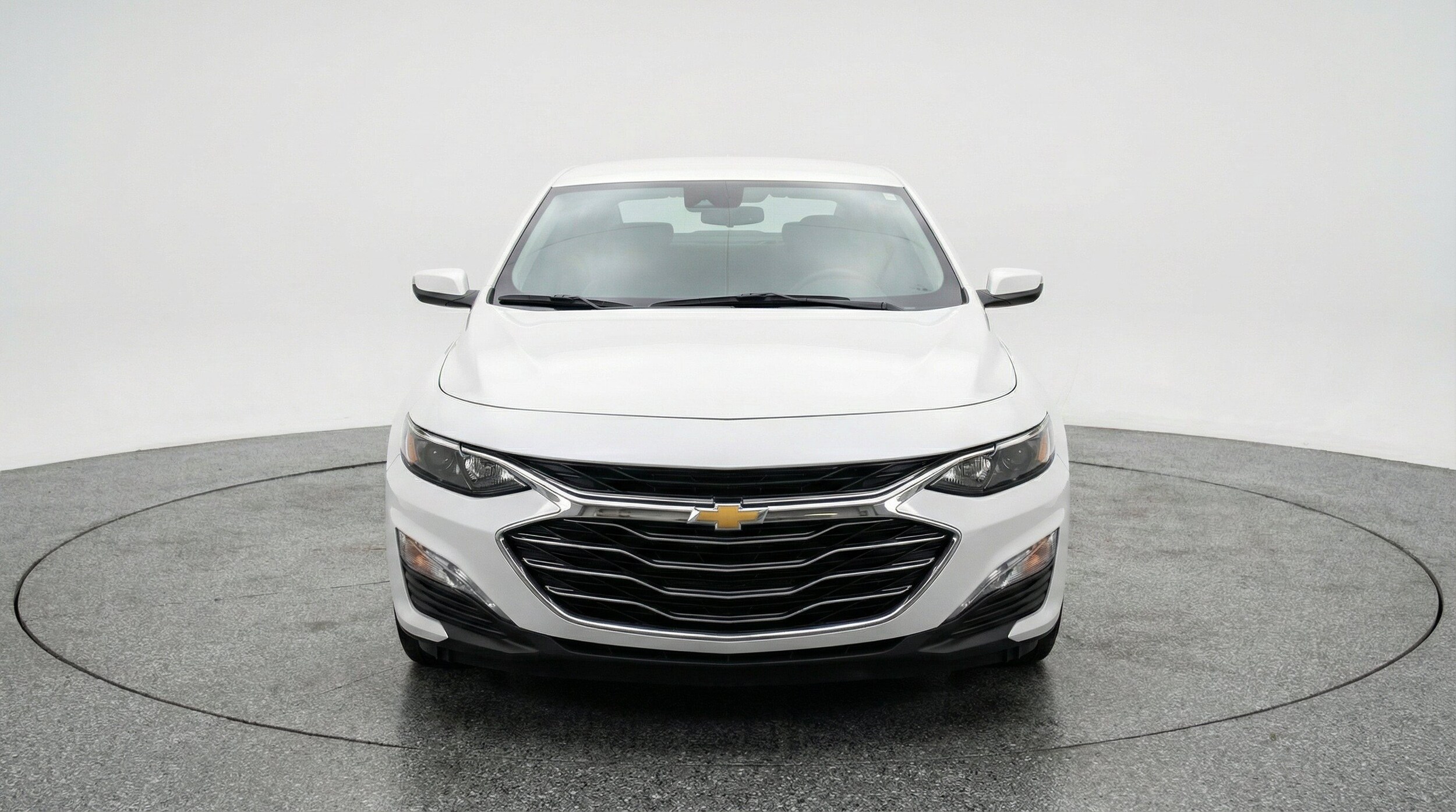 Thumbnail: 2024 Chevrolet Malibu - 2