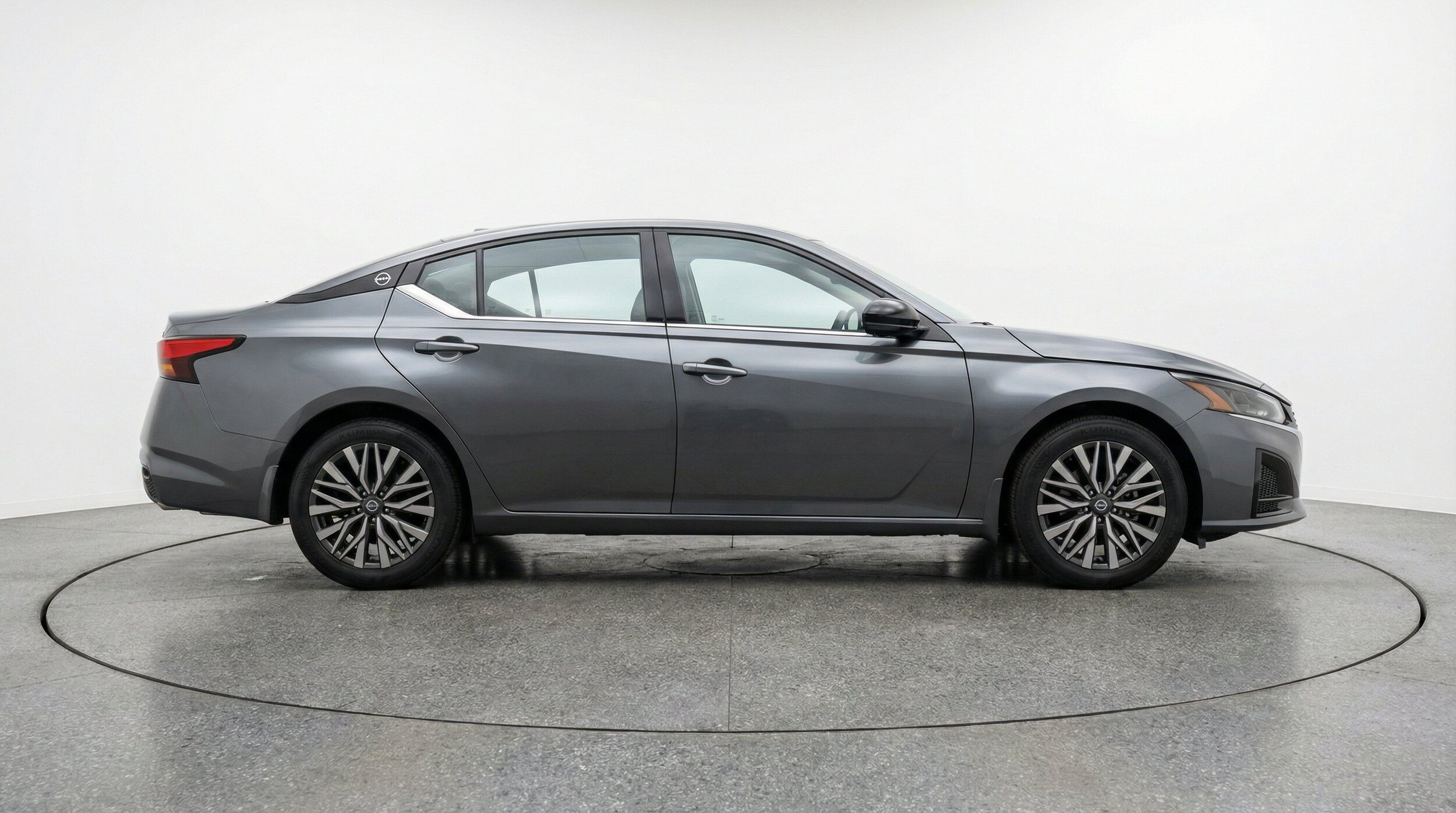 Thumbnail: 2025 Nissan Altima - 11