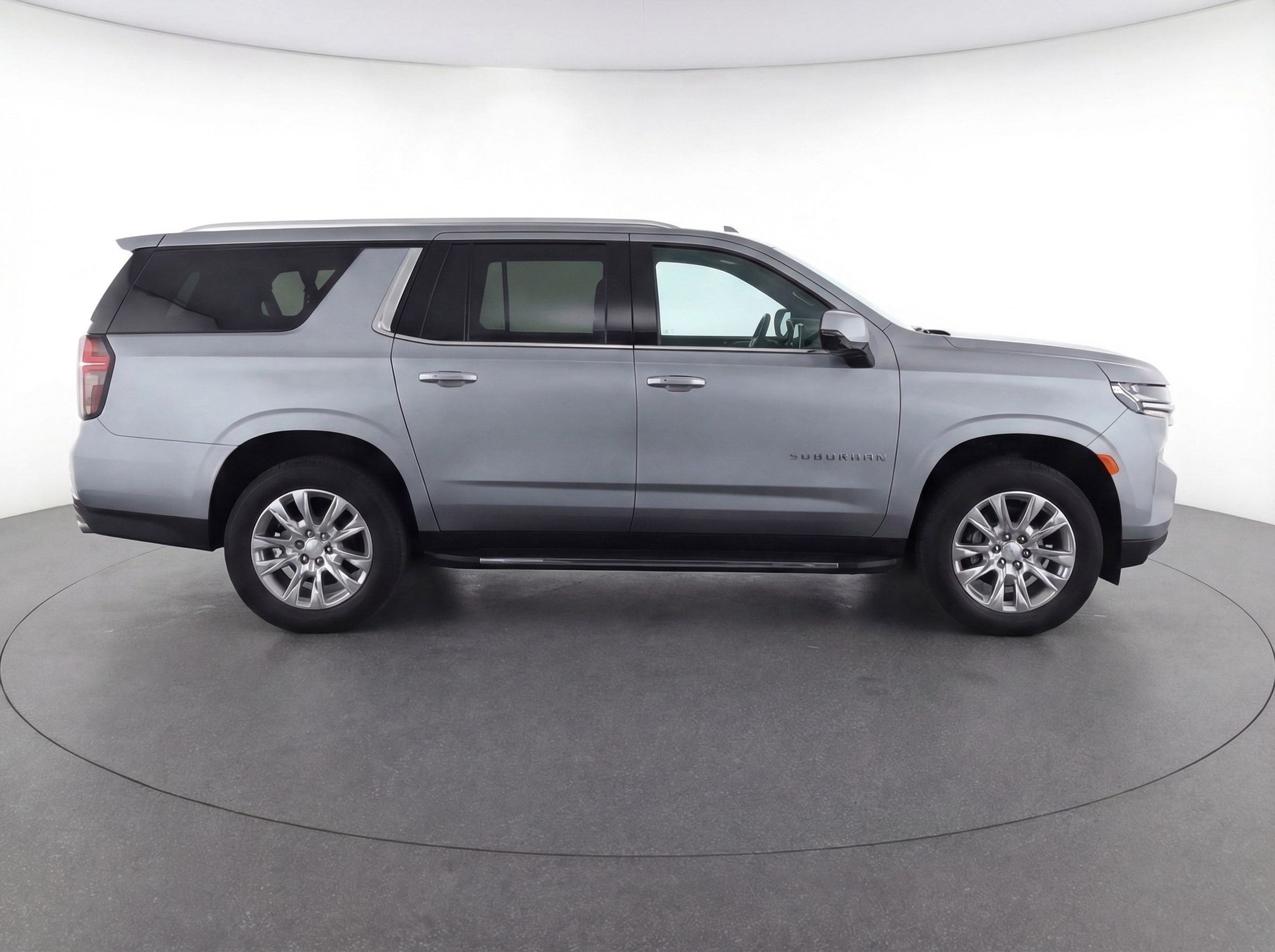 Thumbnail: 2023 Chevrolet Suburban - 11