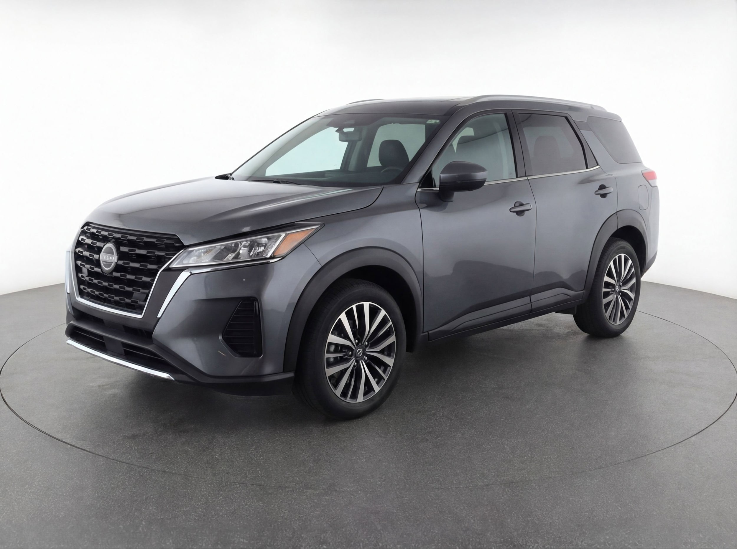 Thumbnail: 2024 Nissan Kicks - 3