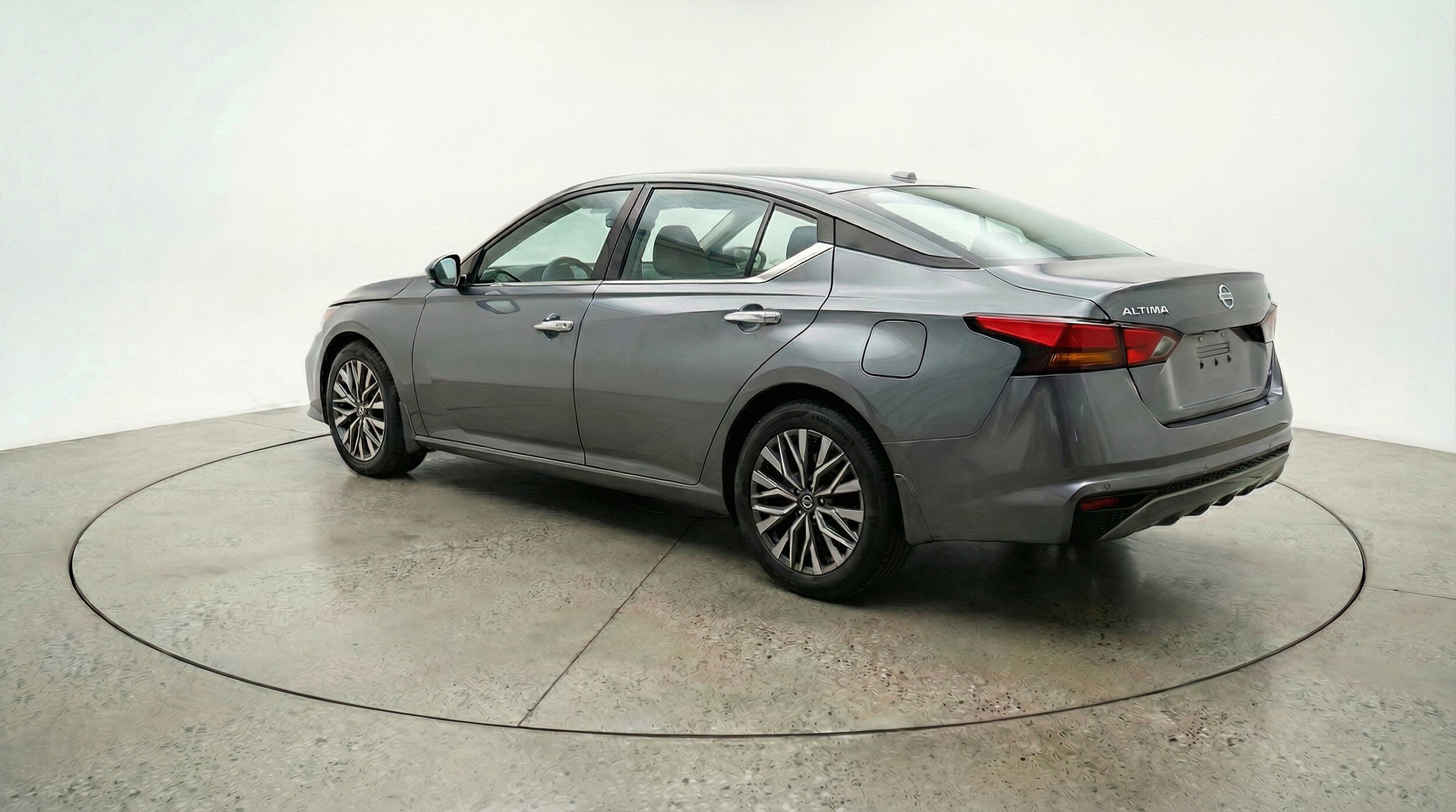 Thumbnail: 2025 Nissan Altima - 6