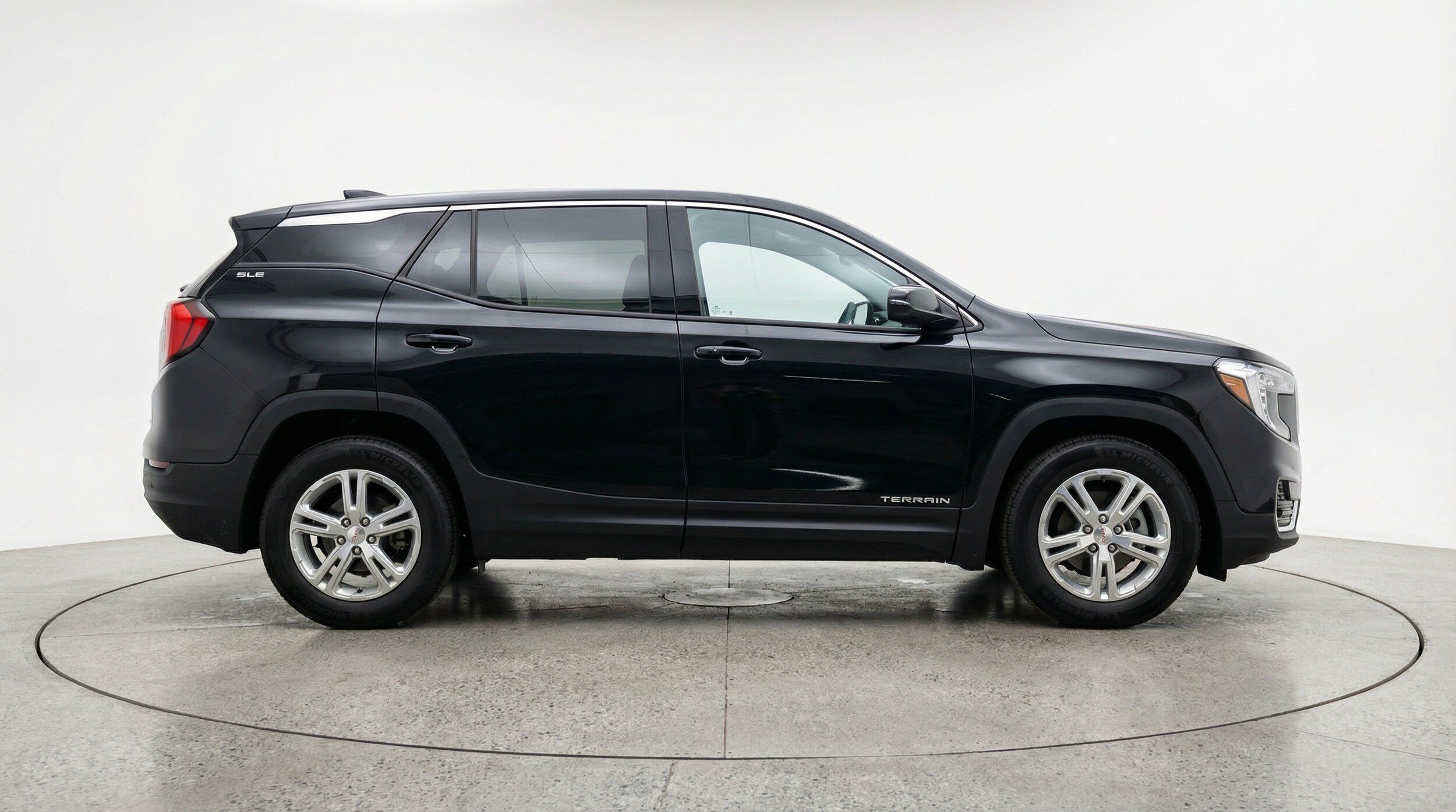 Thumbnail: 2024 GMC Terrain - 11