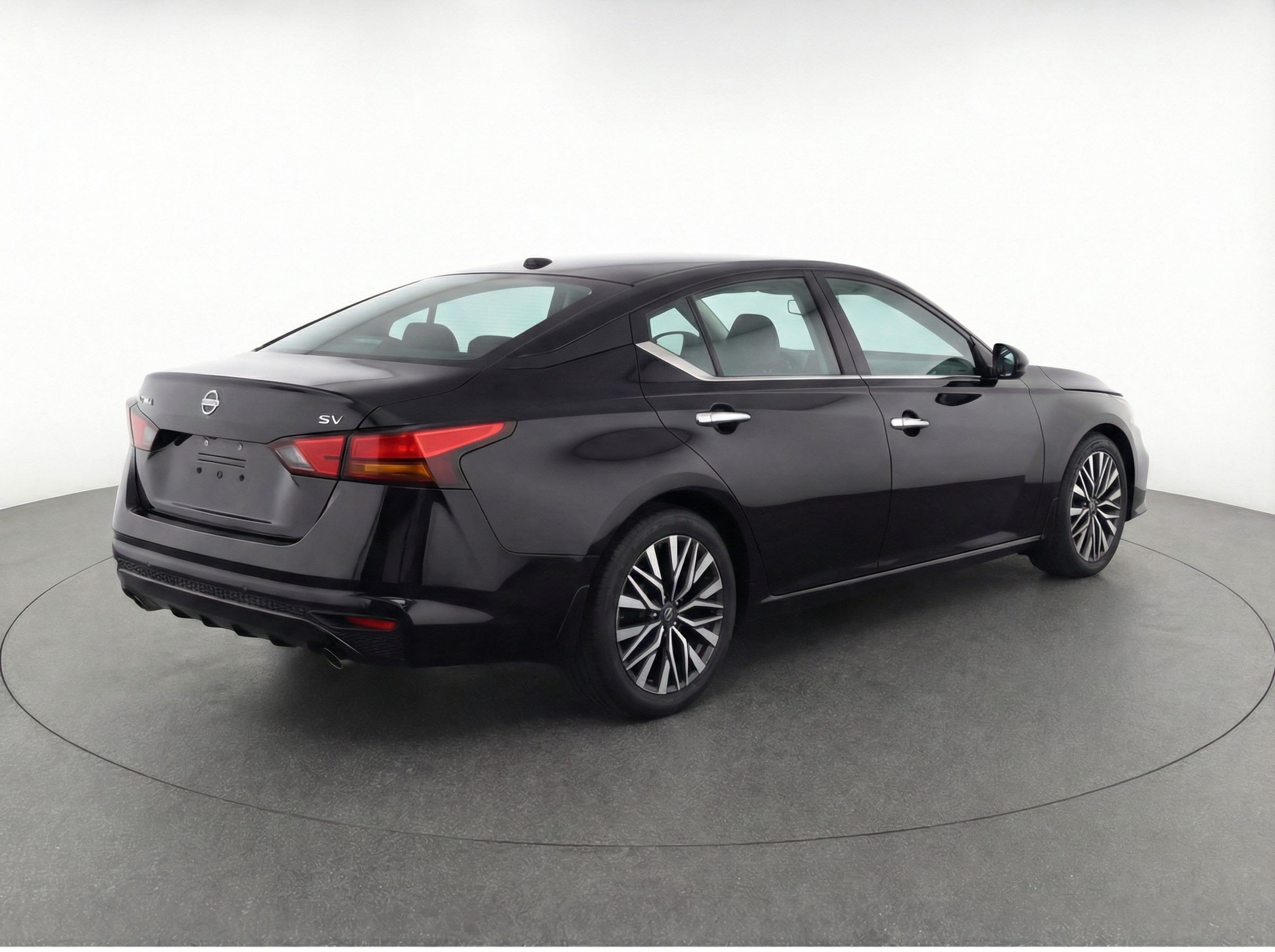Thumbnail: 2024 Nissan Altima - 9