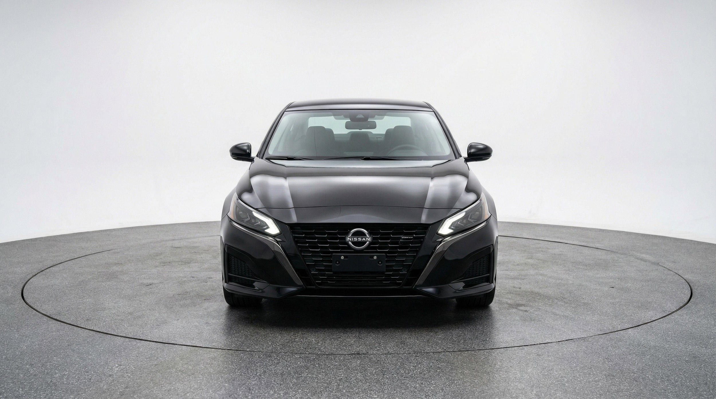 Thumbnail: 2025 Nissan Altima - 2