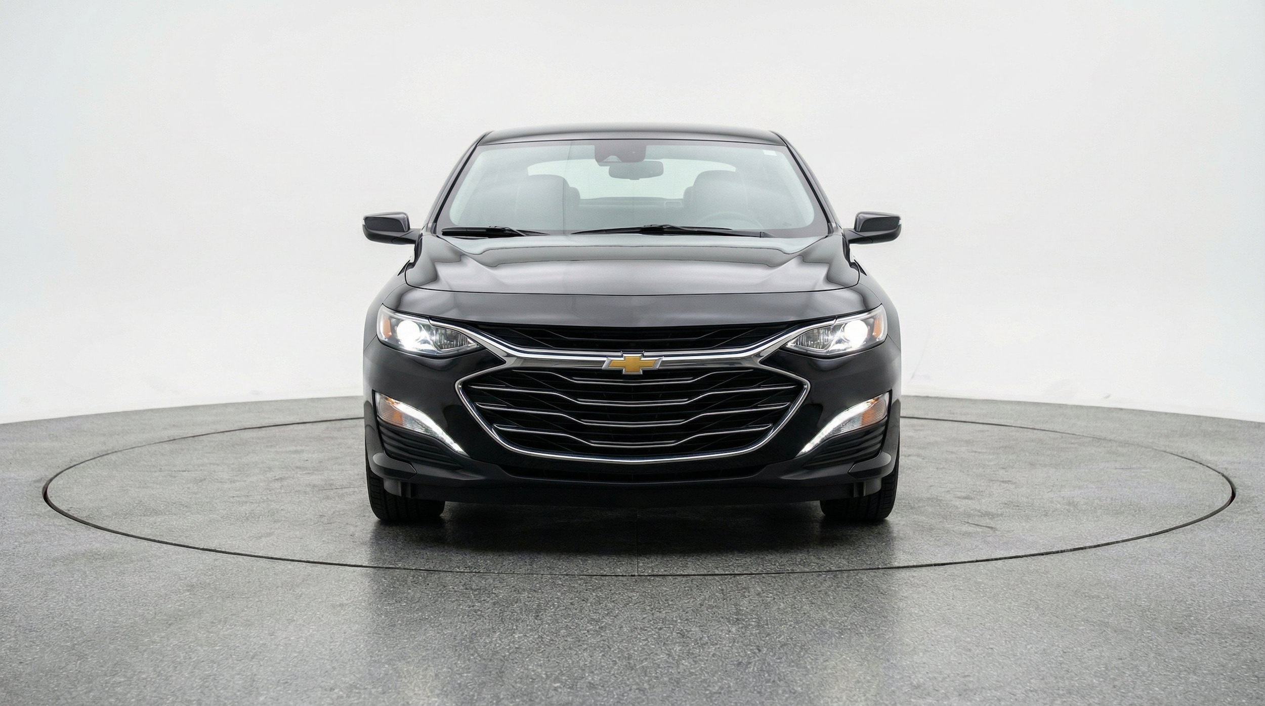 Thumbnail: 2024 Chevrolet Malibu - 2