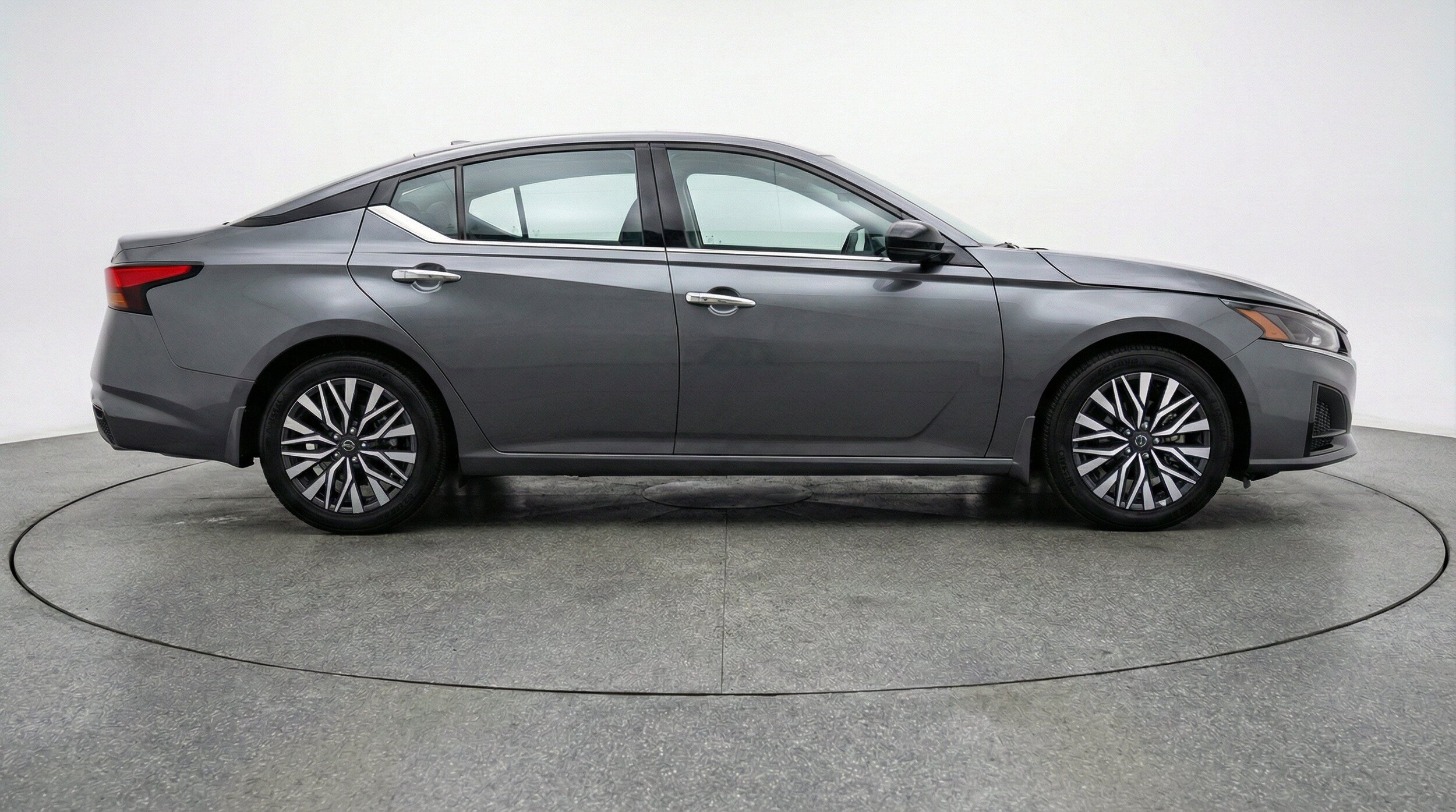 Thumbnail: 2025 Nissan Altima - 11
