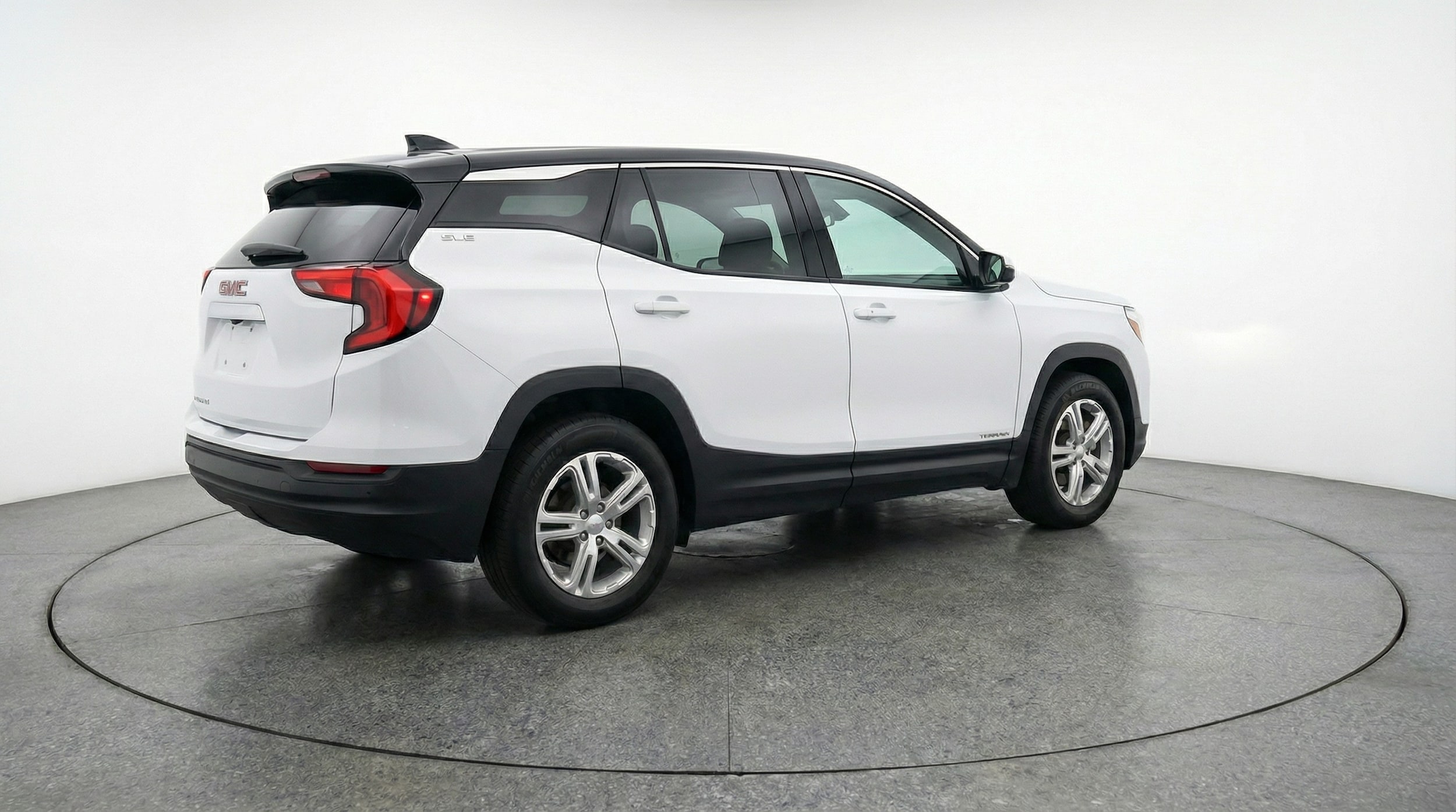 Thumbnail: 2024 GMC Terrain - 7