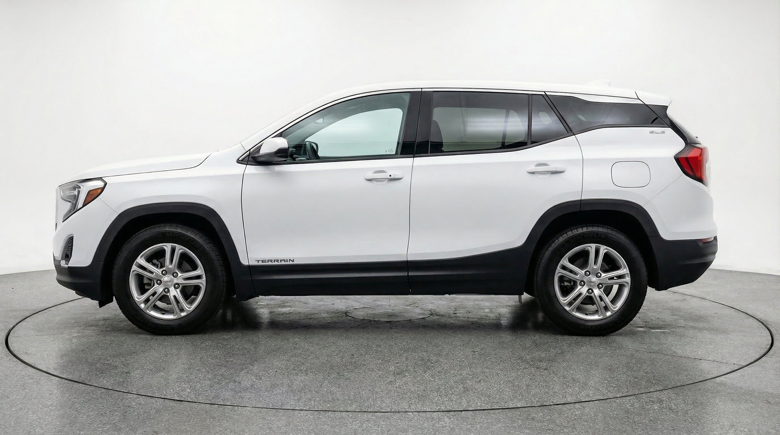 Thumbnail: 2024 GMC Terrain - 5
