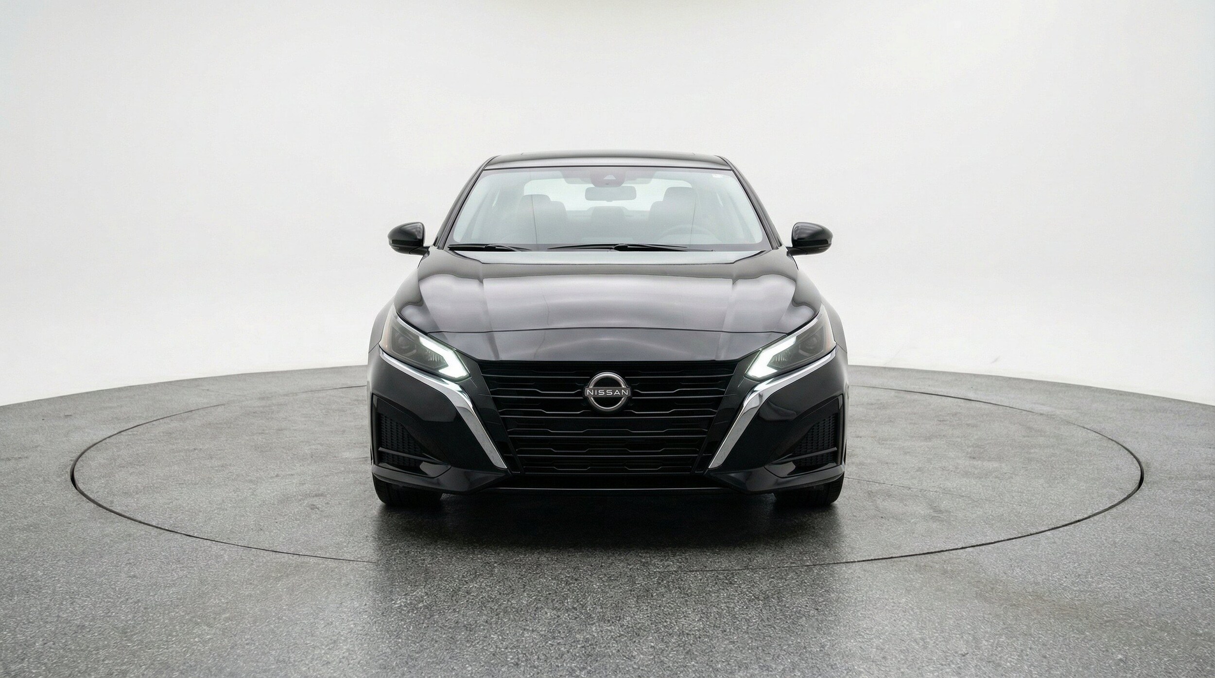 Thumbnail: 2025 Nissan Altima - 2