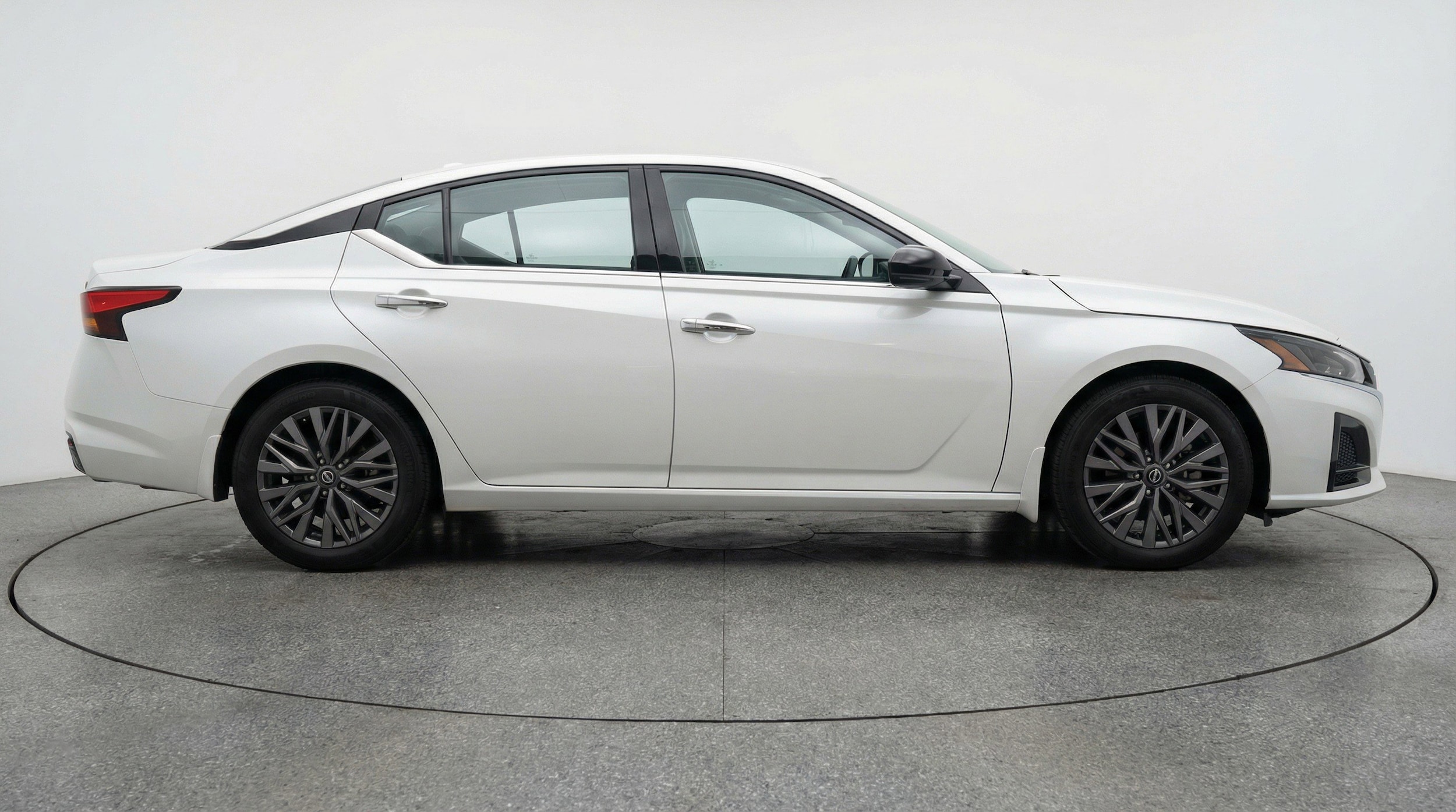 Thumbnail: 2025 Nissan Altima - 11