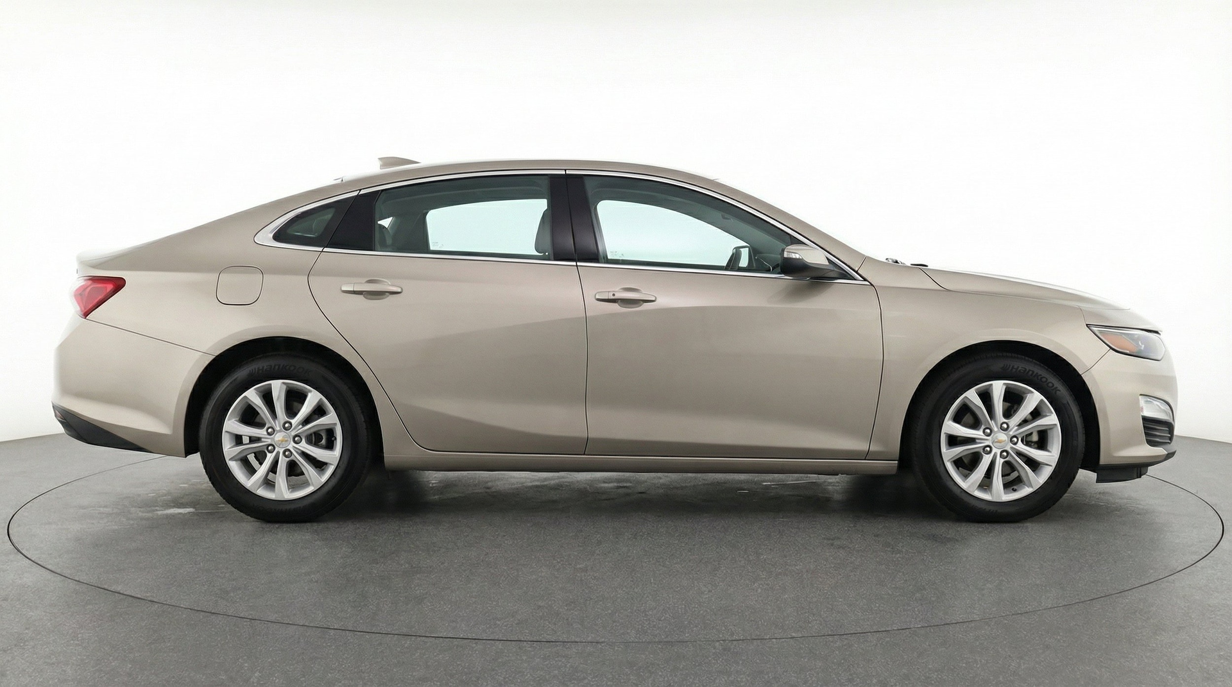 Thumbnail: 2024 Chevrolet Malibu - 11