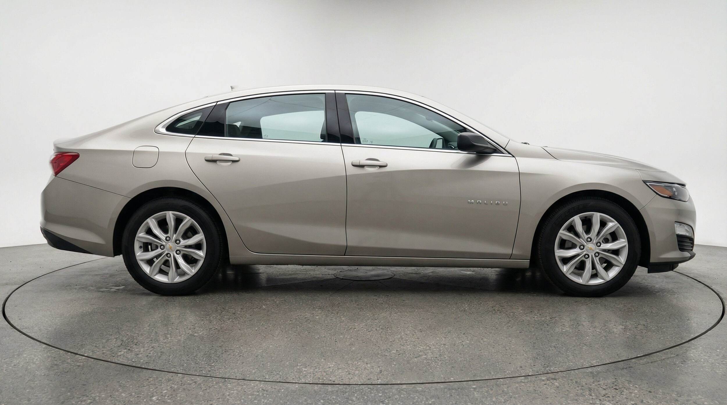 Thumbnail: 2024 Chevrolet Malibu - 11