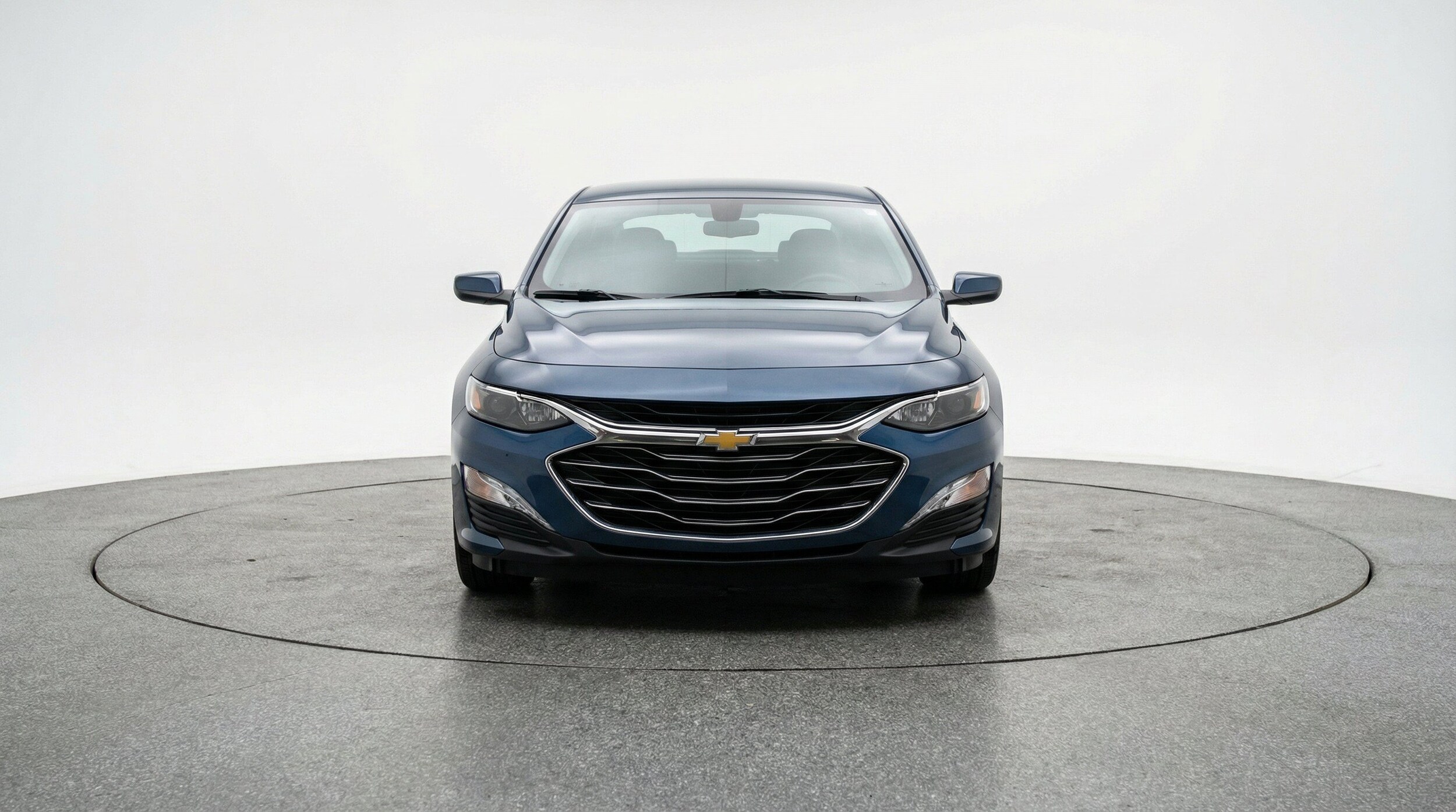 Thumbnail: 2024 Chevrolet Malibu - 2