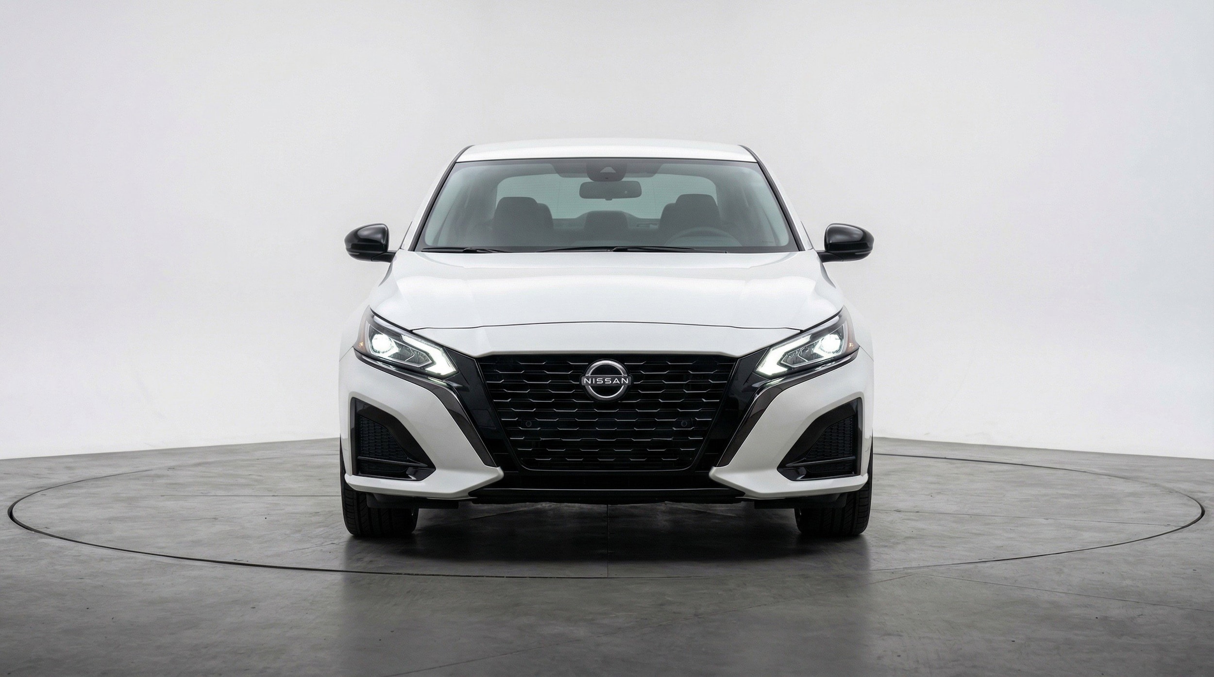 Thumbnail: 2025 Nissan Altima - 2