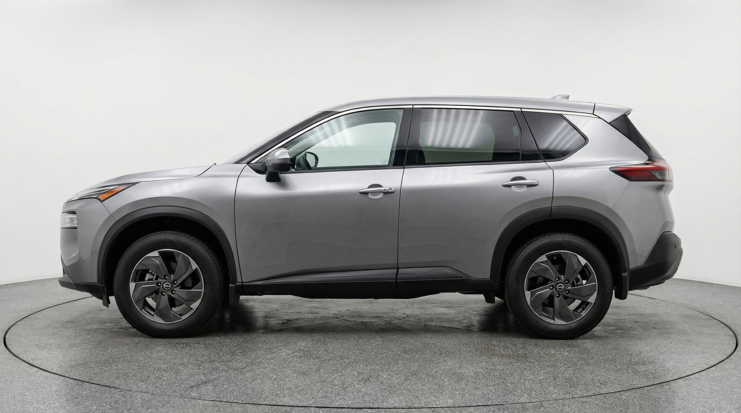 Thumbnail: 2025 Nissan Rogue - 5