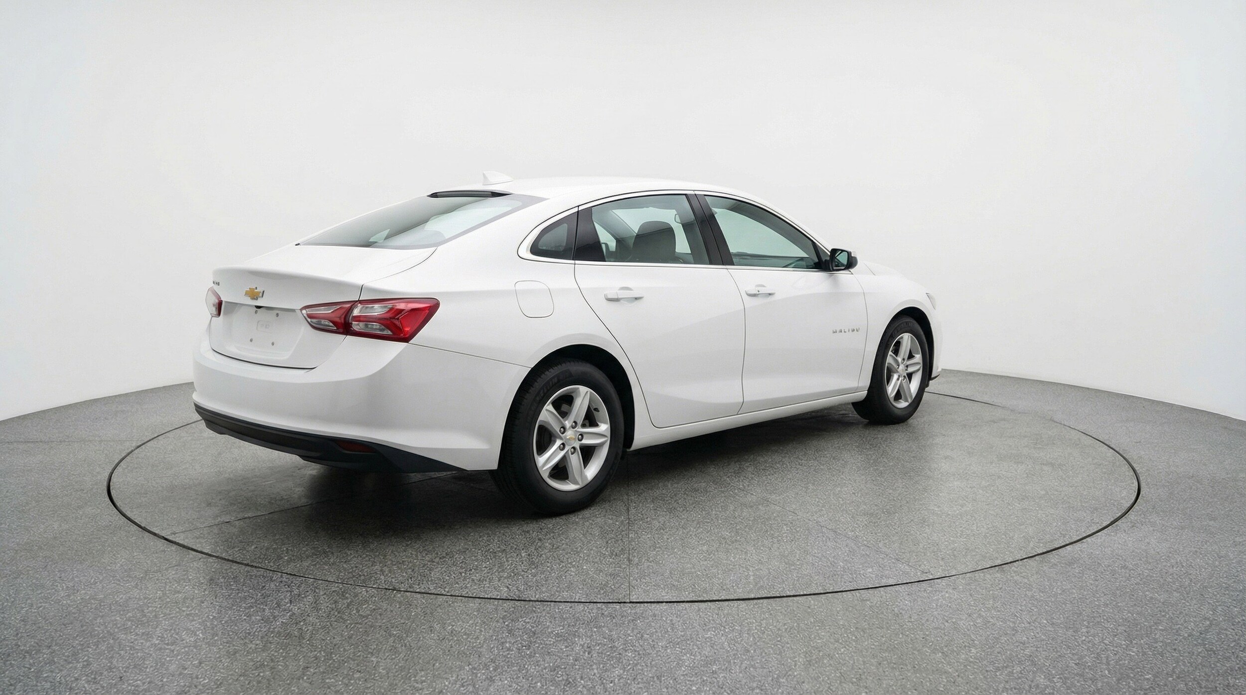 Thumbnail: 2024 Chevrolet Malibu - 9