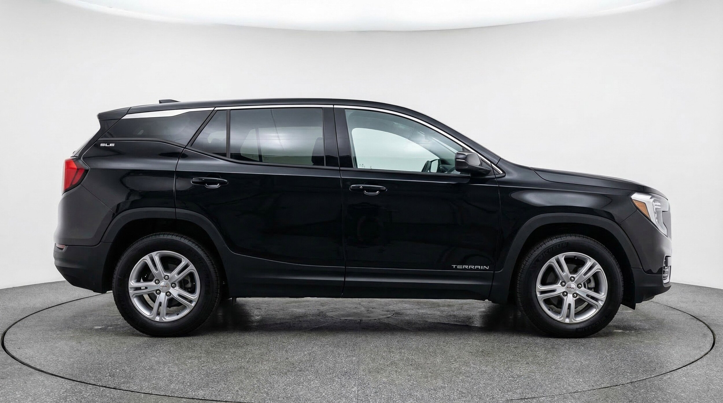 Thumbnail: 2024 GMC Terrain - 11