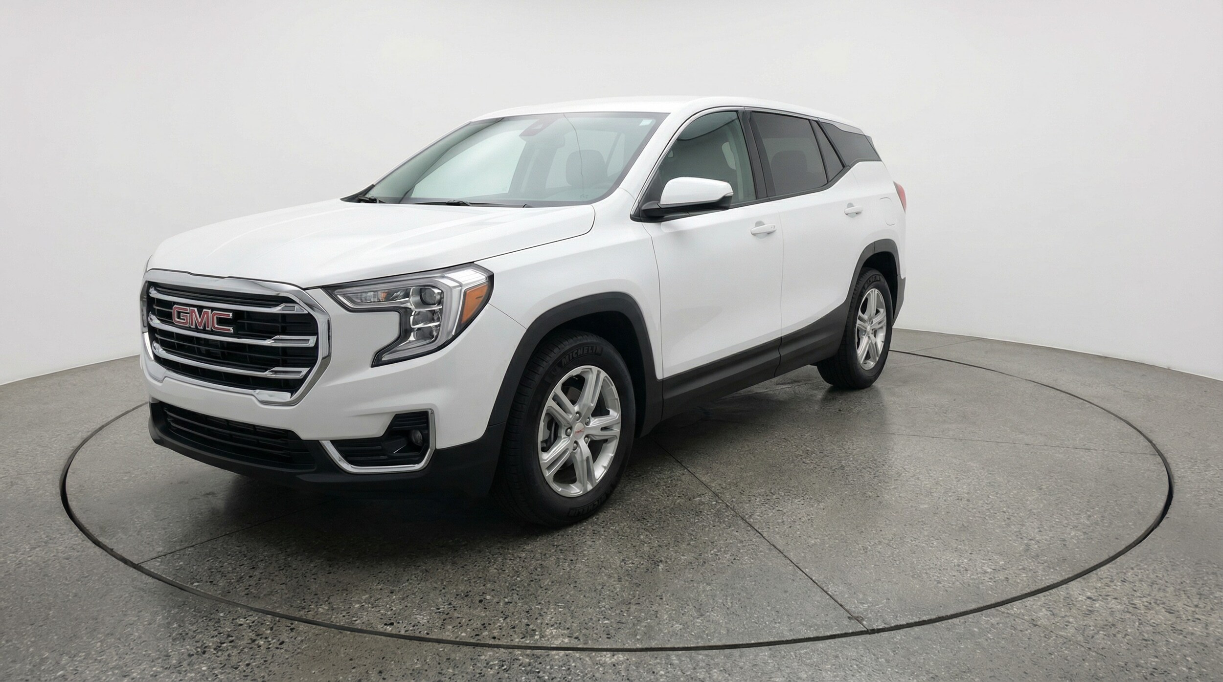 Thumbnail: 2024 GMC Terrain - 3