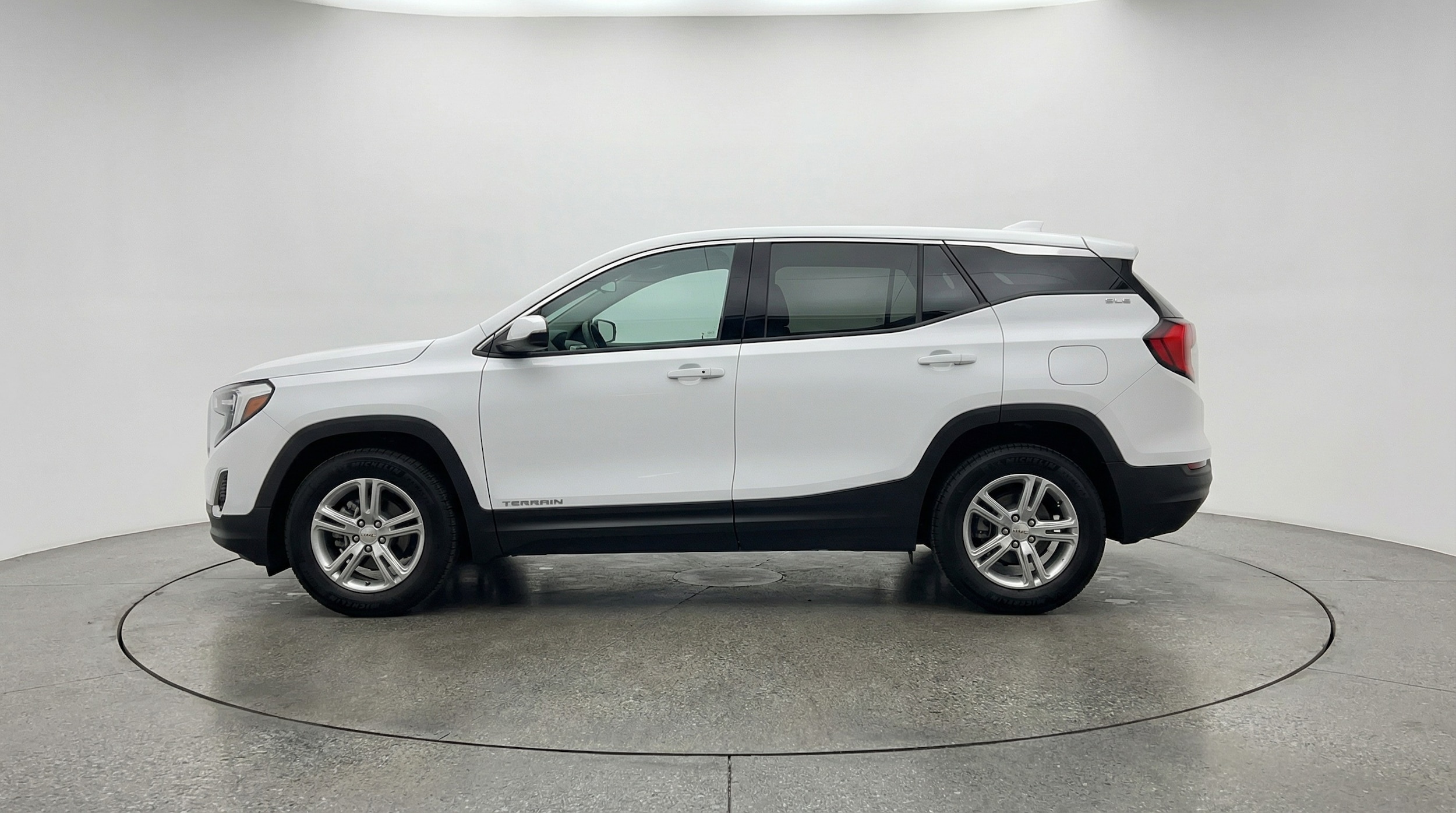 Thumbnail: 2024 GMC Terrain - 4