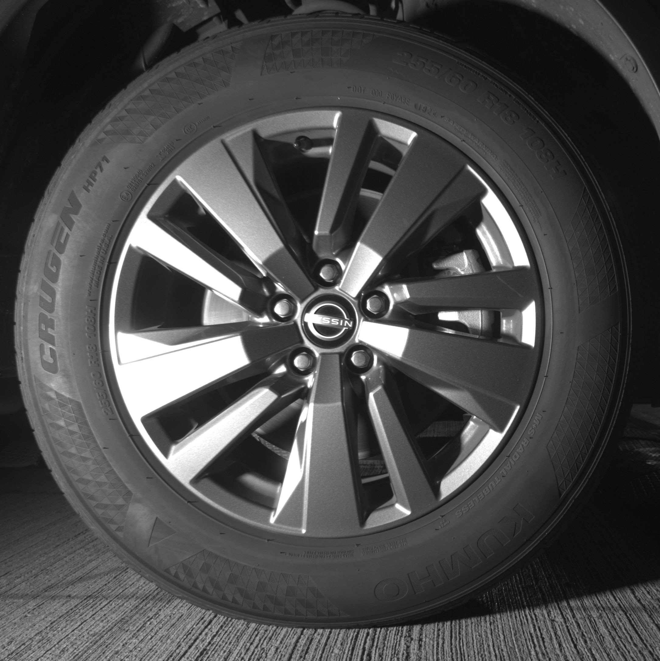 Thumbnail: 2024 Nissan Pathfinder - 13