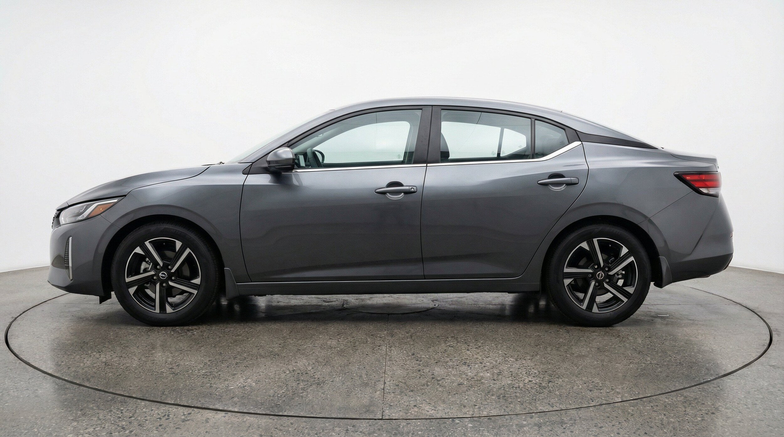 Thumbnail: 2025 Nissan Sentra - 5