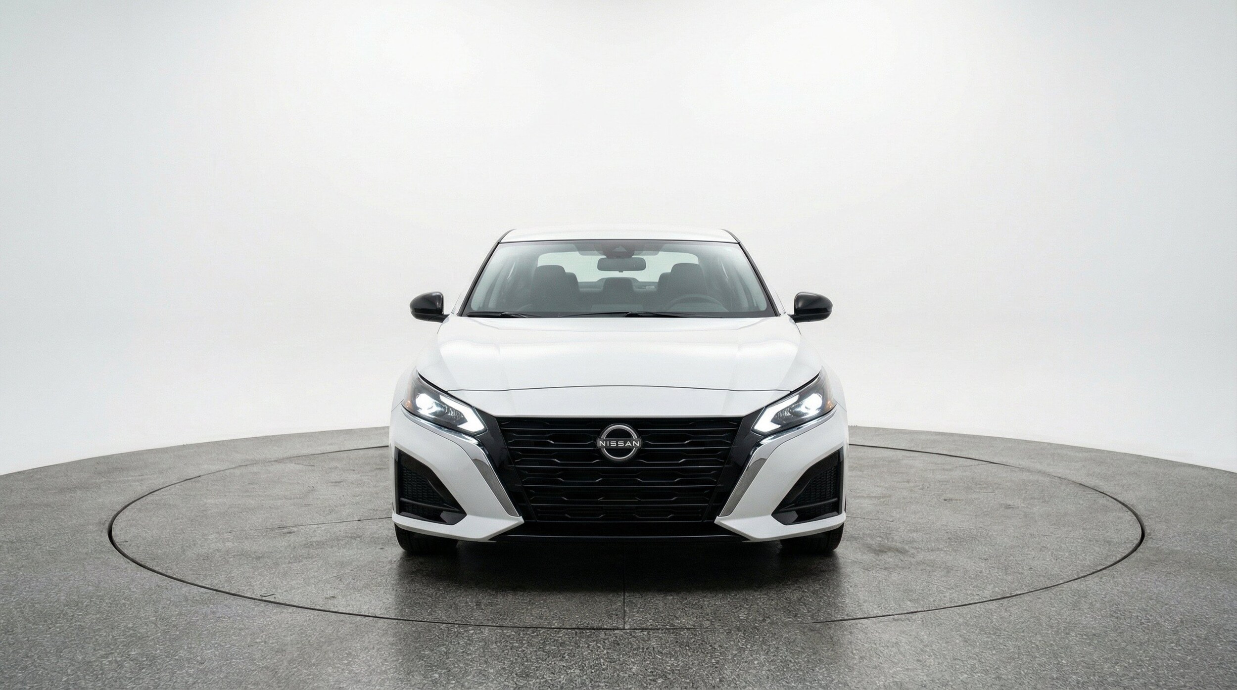 Thumbnail: 2025 Nissan Altima - 2