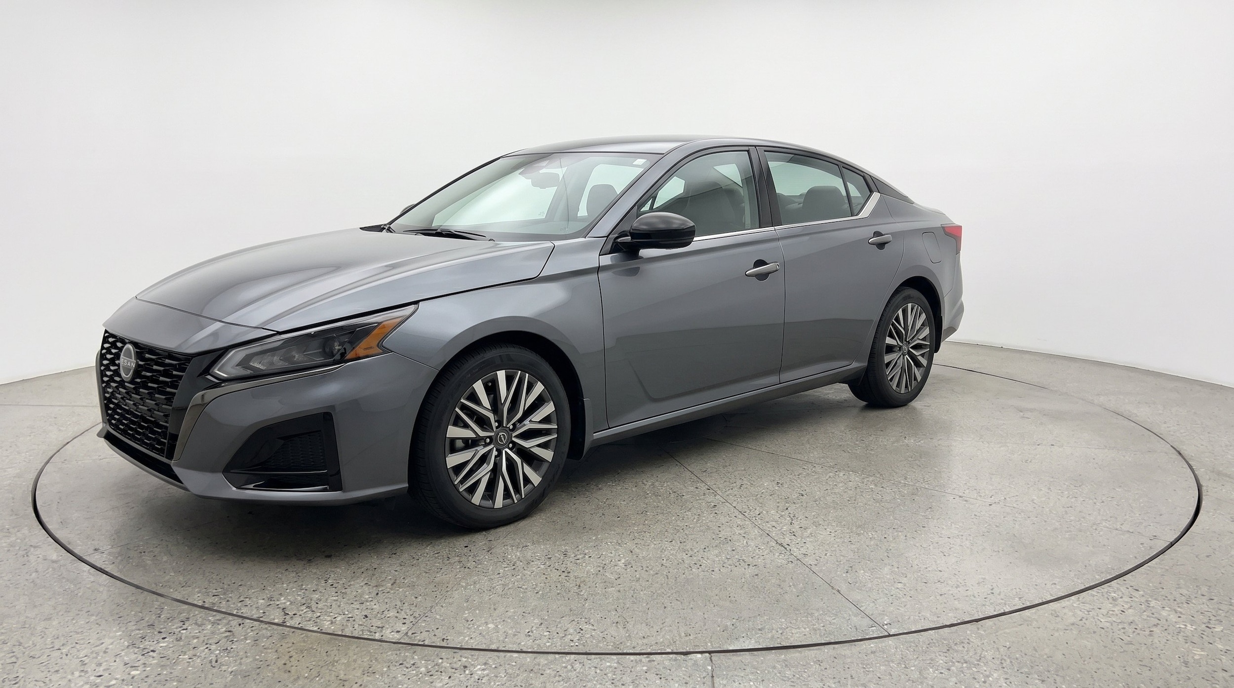 Thumbnail: 2025 Nissan Altima - 3