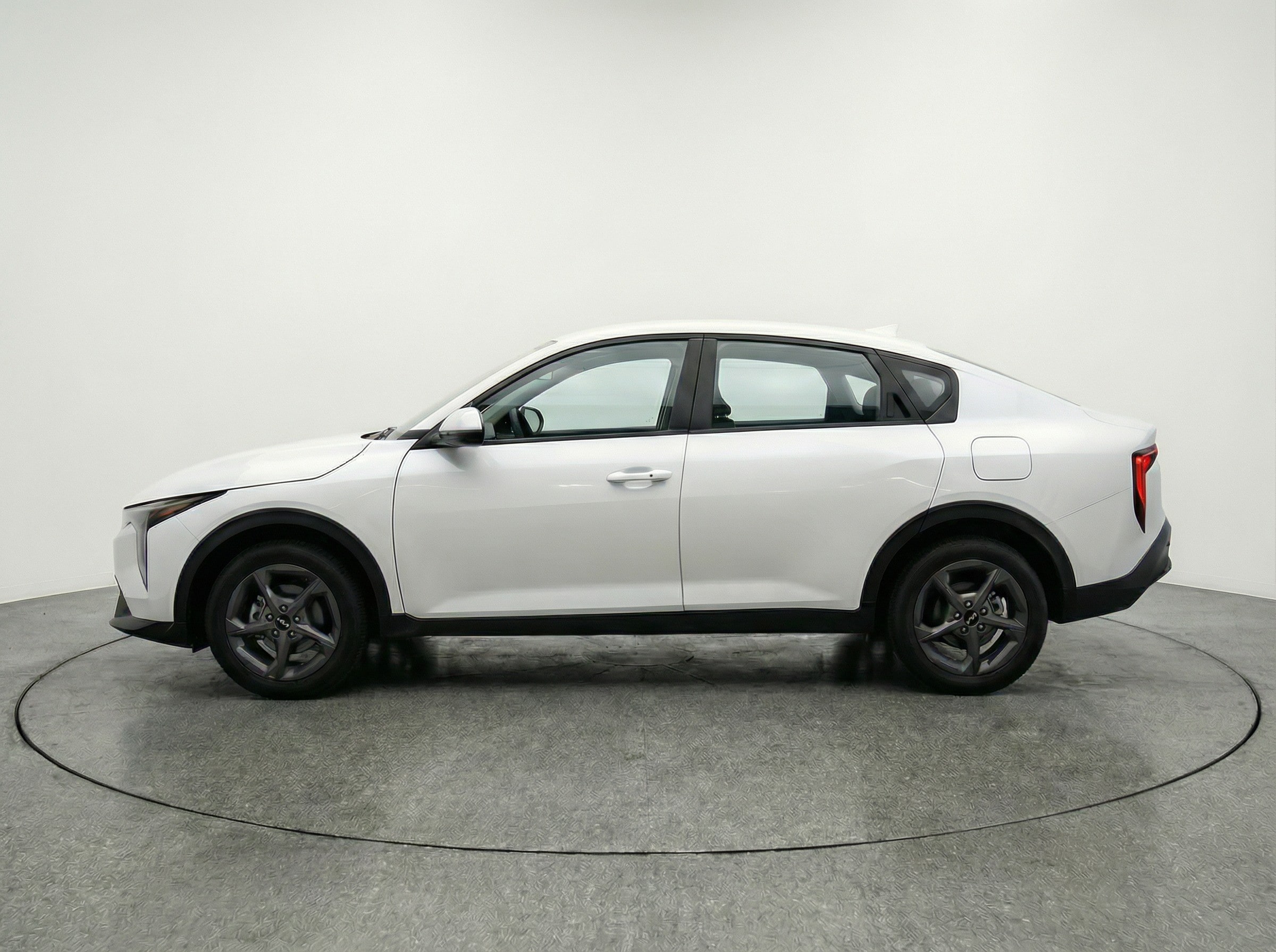 Thumbnail: 2025 Kia K4 - 4