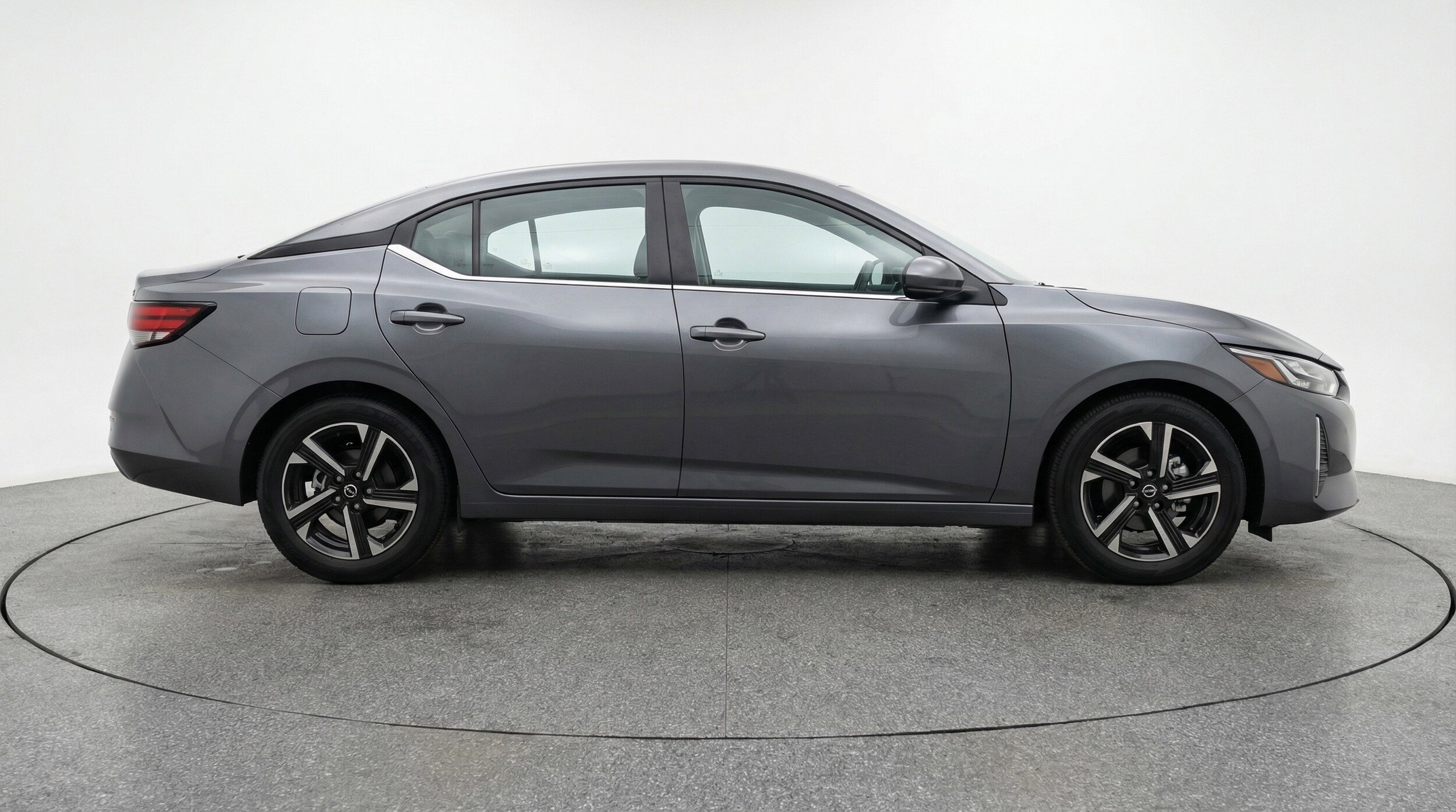 Thumbnail: 2025 Nissan Sentra - 11