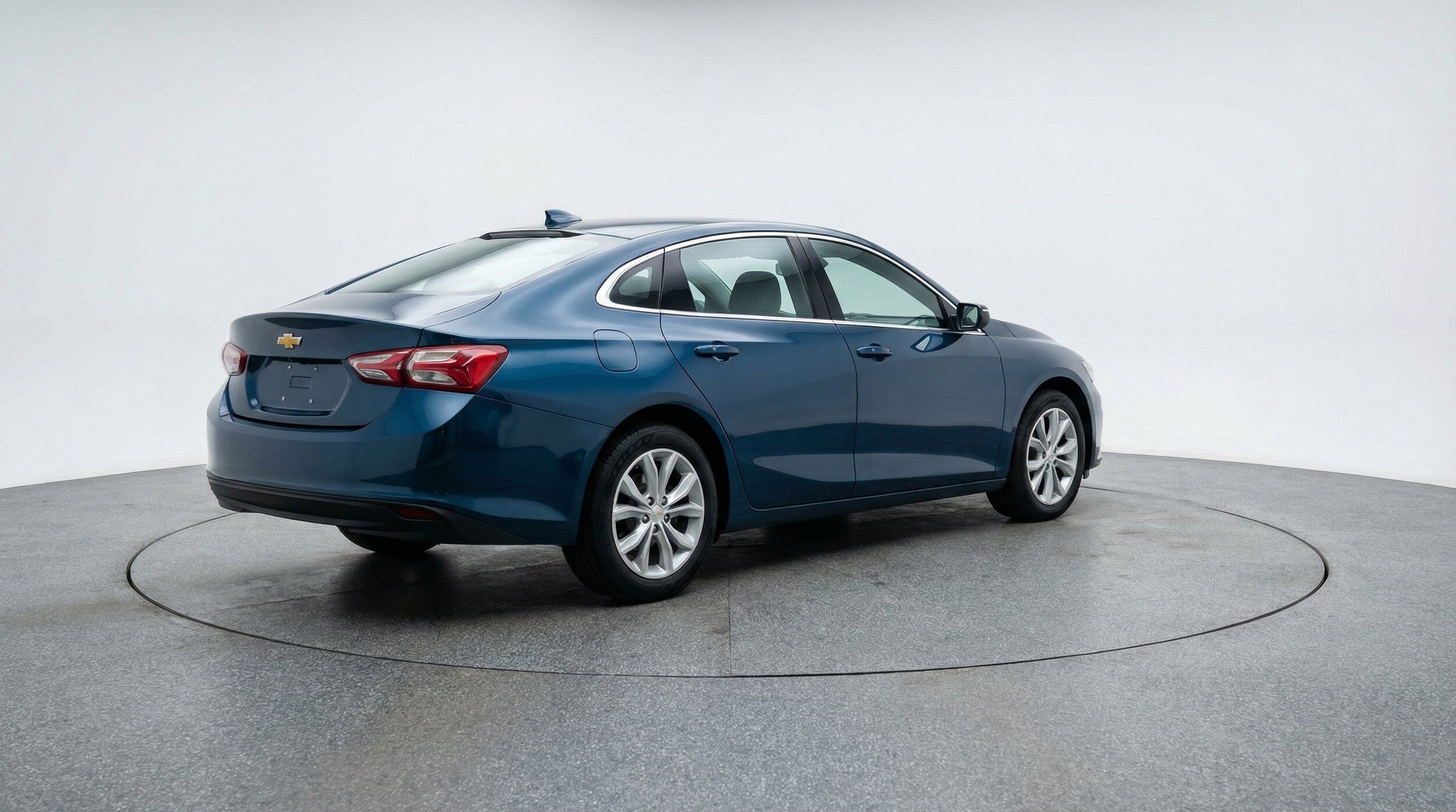 Thumbnail: 2024 Chevrolet Malibu - 9