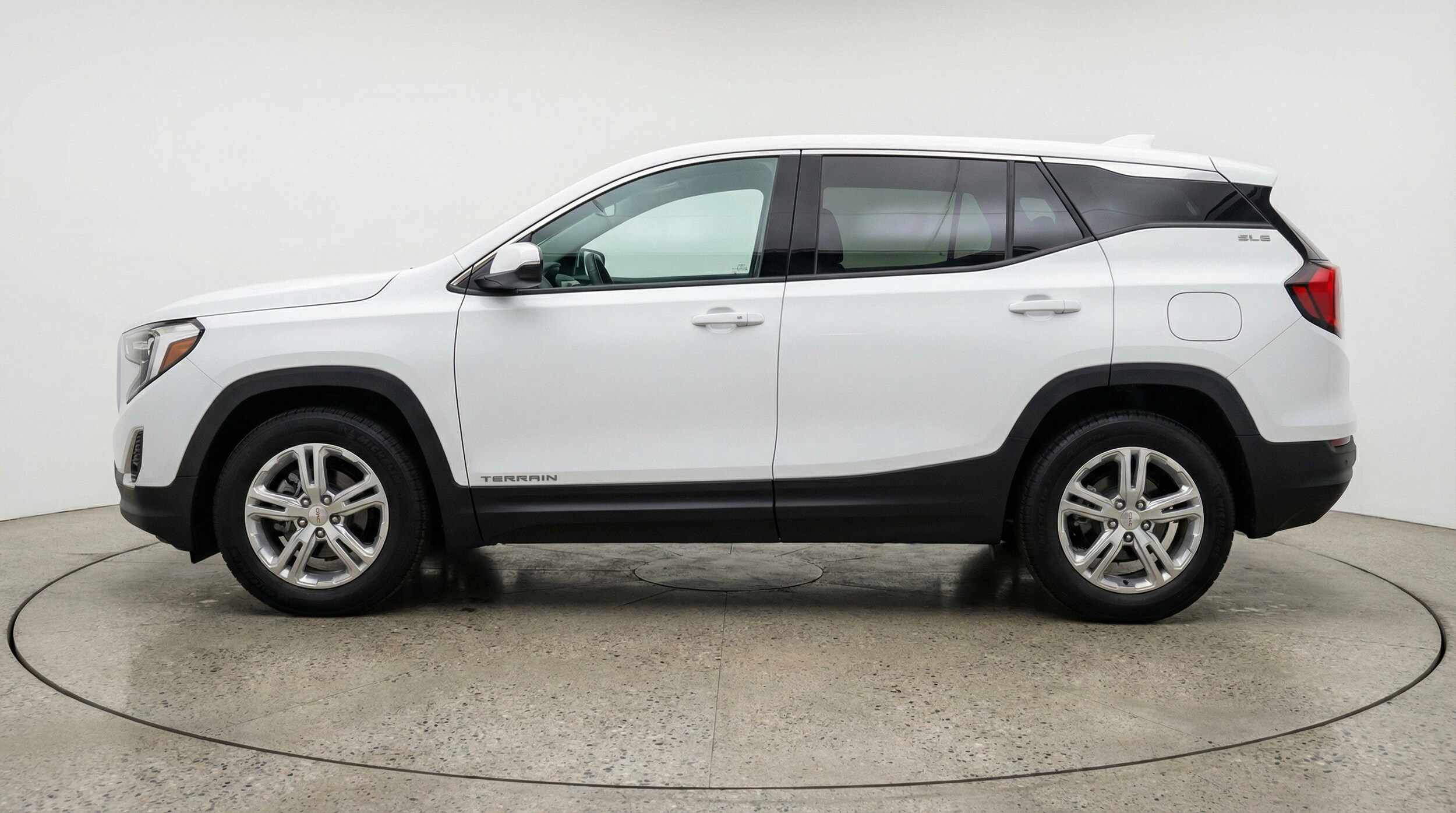 Thumbnail: 2024 GMC Terrain - 5