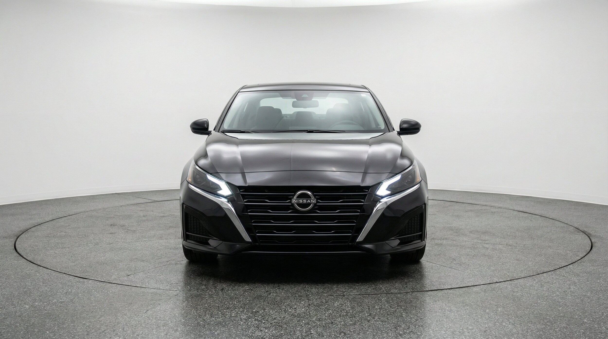 Thumbnail: 2025 Nissan Altima - 2