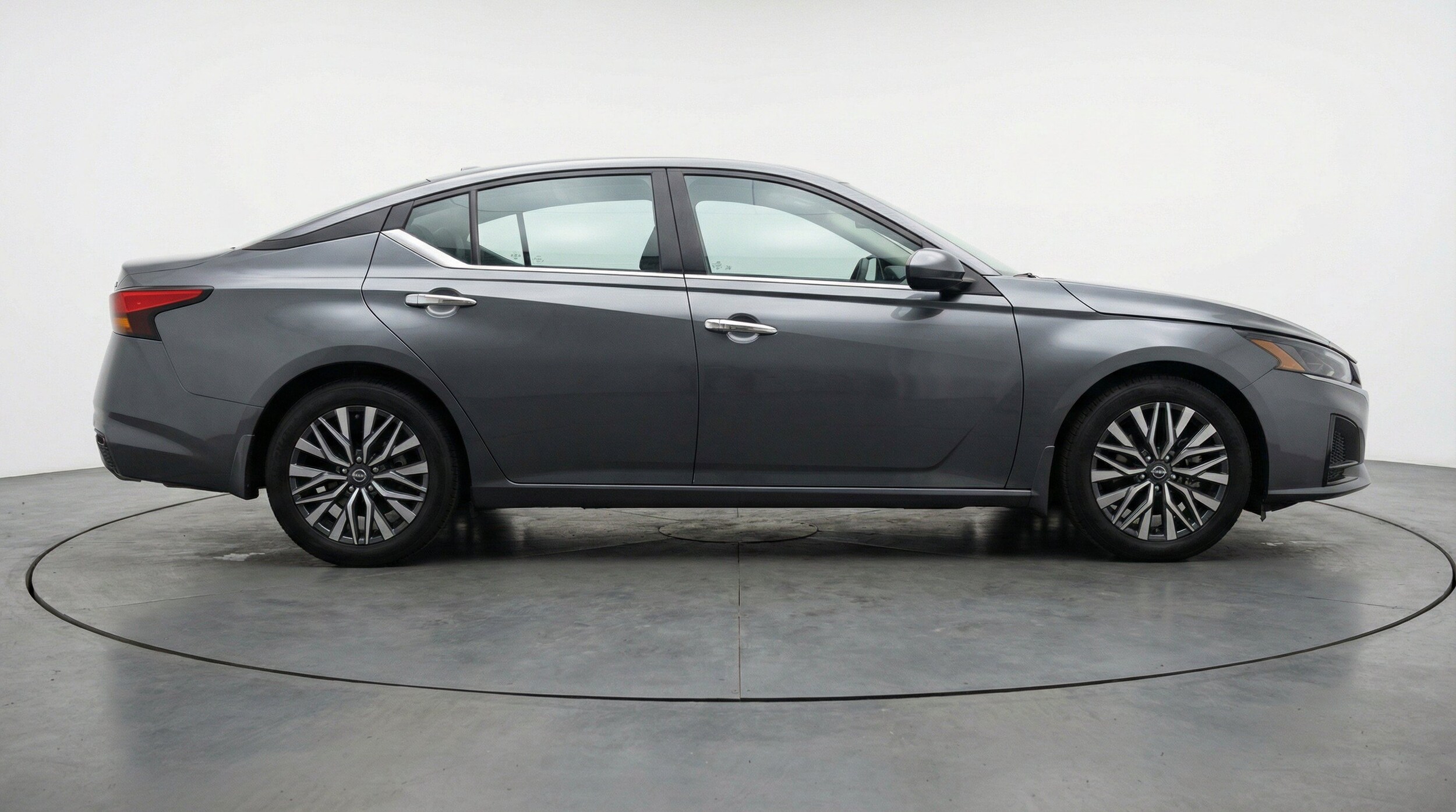 Thumbnail: 2025 Nissan Altima - 11