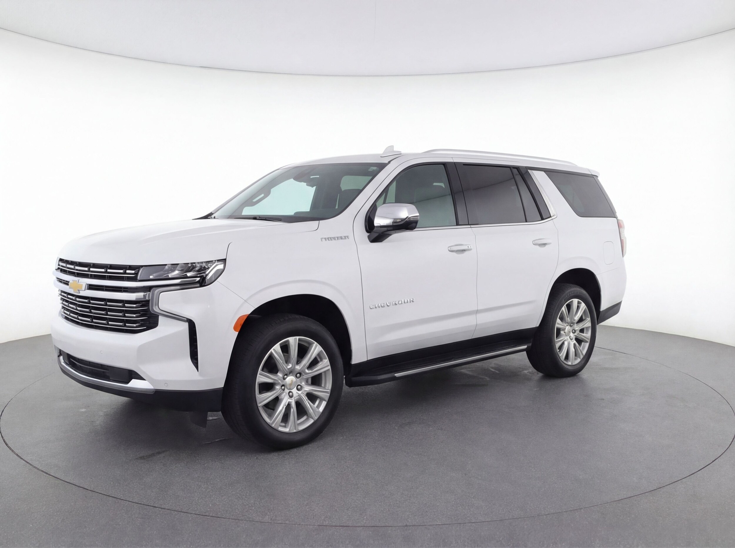 Thumbnail: 2023 Chevrolet Suburban - 3