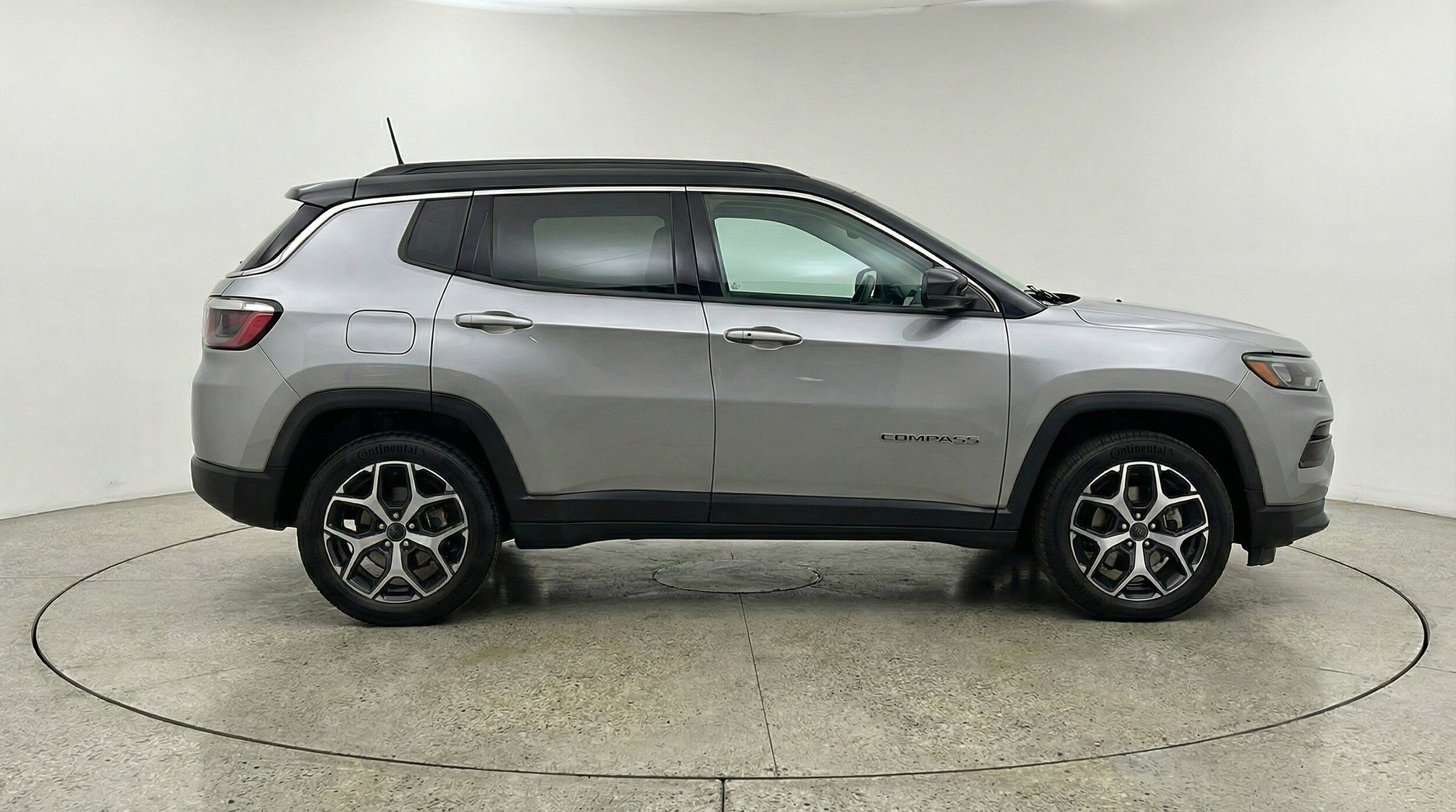 Thumbnail: 2025 Jeep Compass - 11