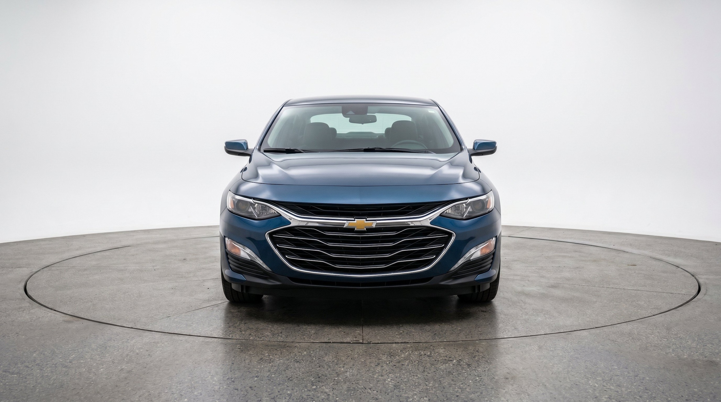 Thumbnail: 2024 Chevrolet Malibu - 2