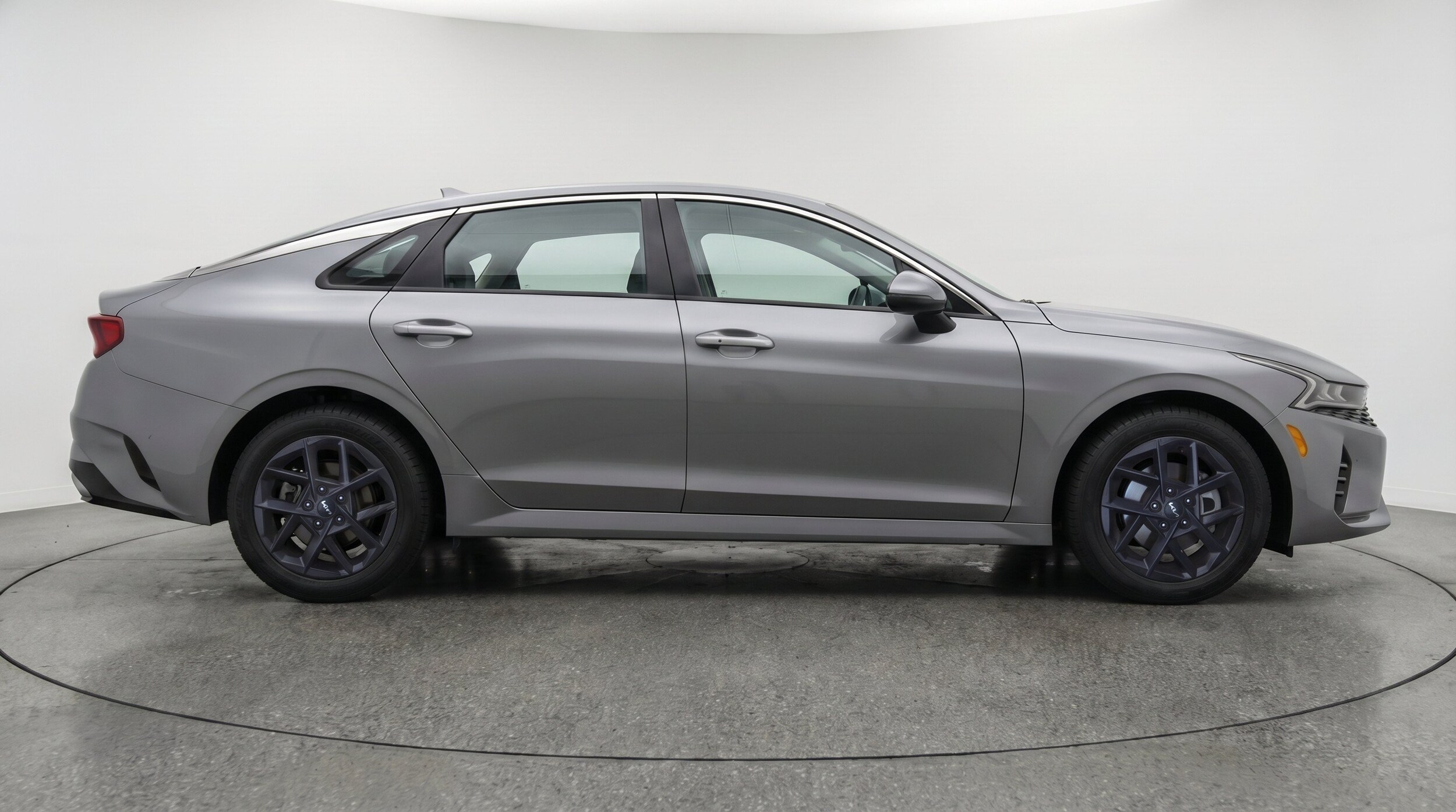 Thumbnail: 2025 Kia K5 - 11