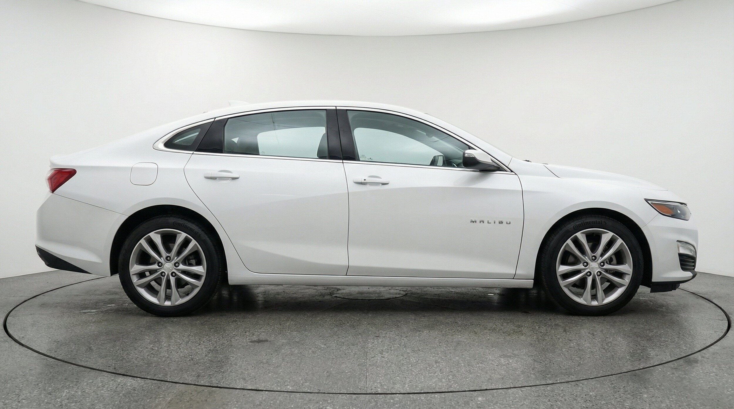 Thumbnail: 2024 Chevrolet Malibu - 11