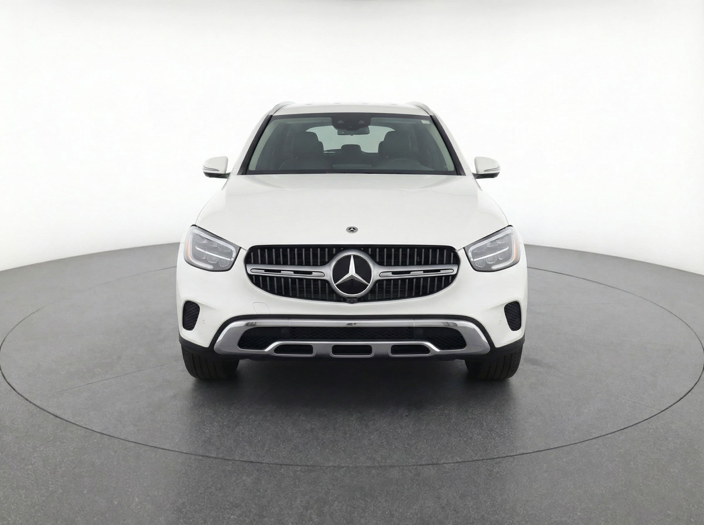 Thumbnail: 2024 Mercedes-Benz GLC - 2