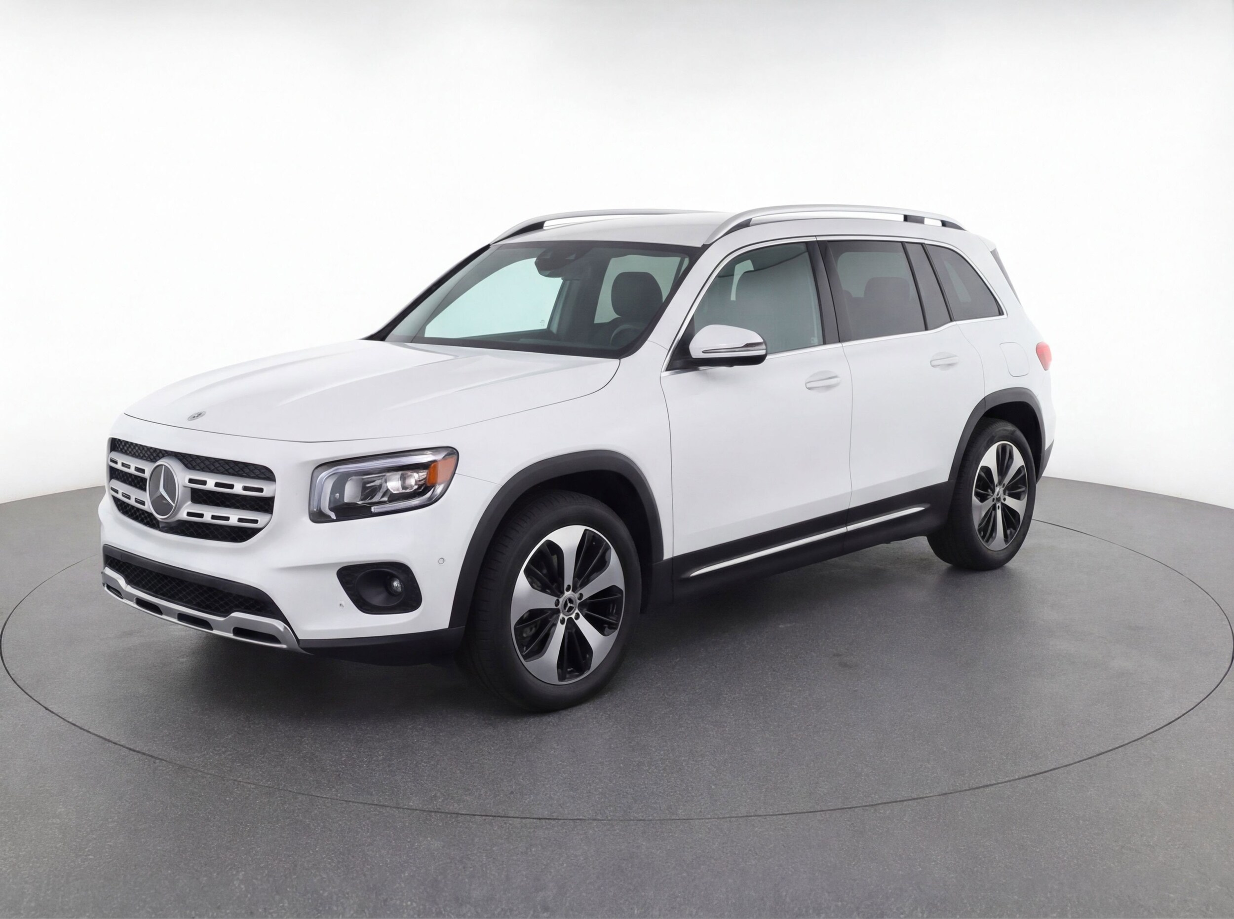 Thumbnail: 2025 Mercedes-Benz GLB - 3