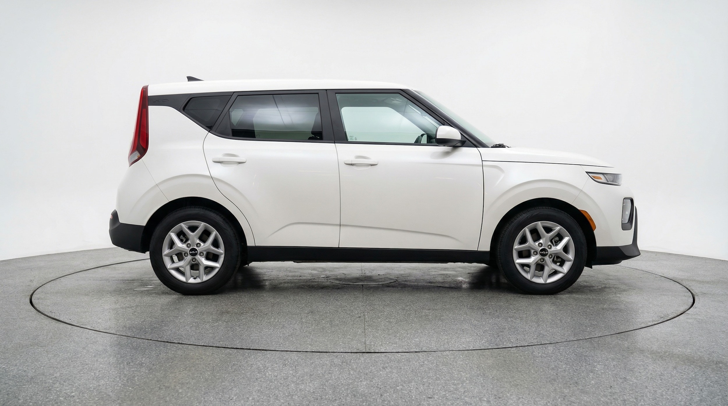 Thumbnail: 2025 Kia Soul - 8