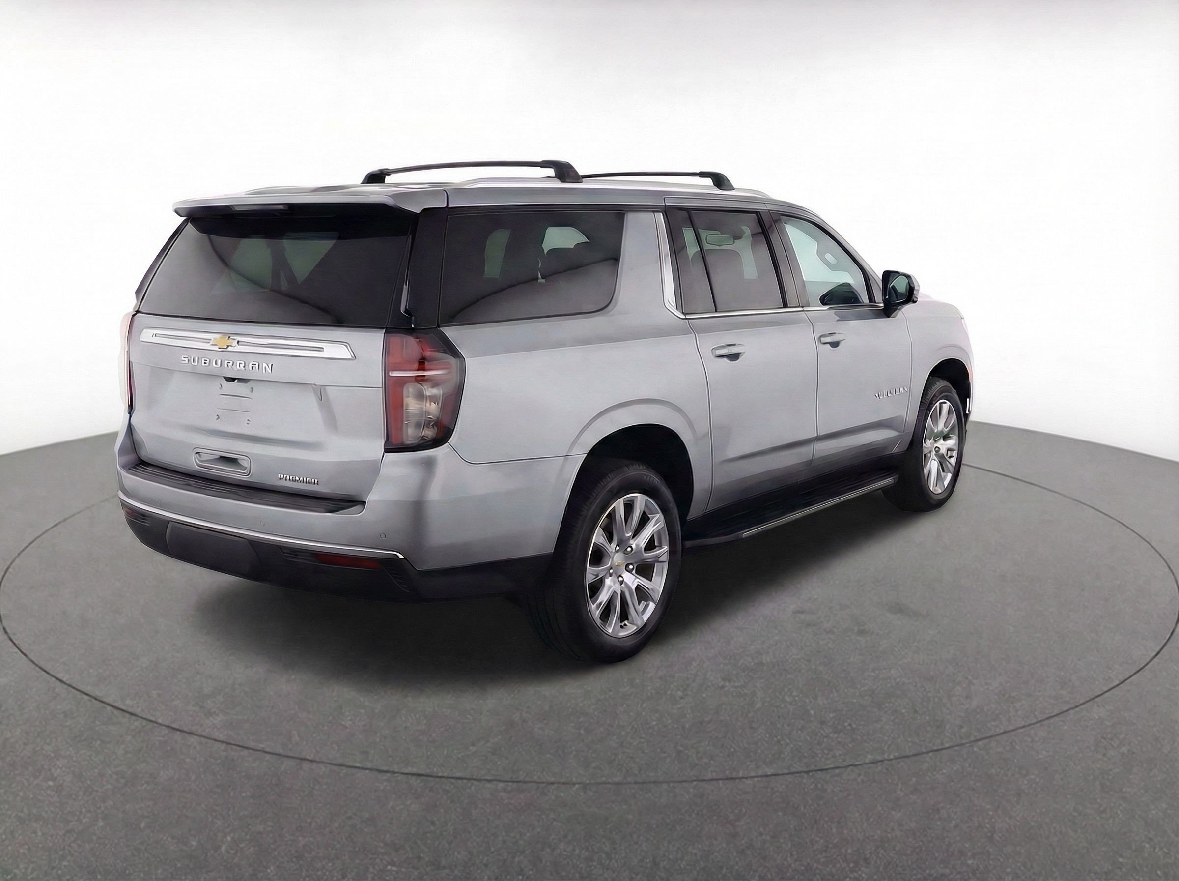 Thumbnail: 2023 Chevrolet Suburban - 9