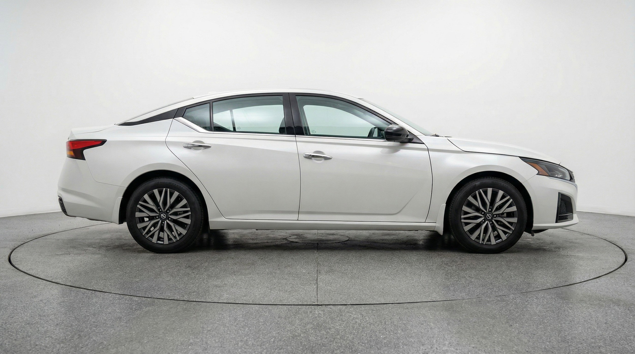 Thumbnail: 2025 Nissan Altima - 11